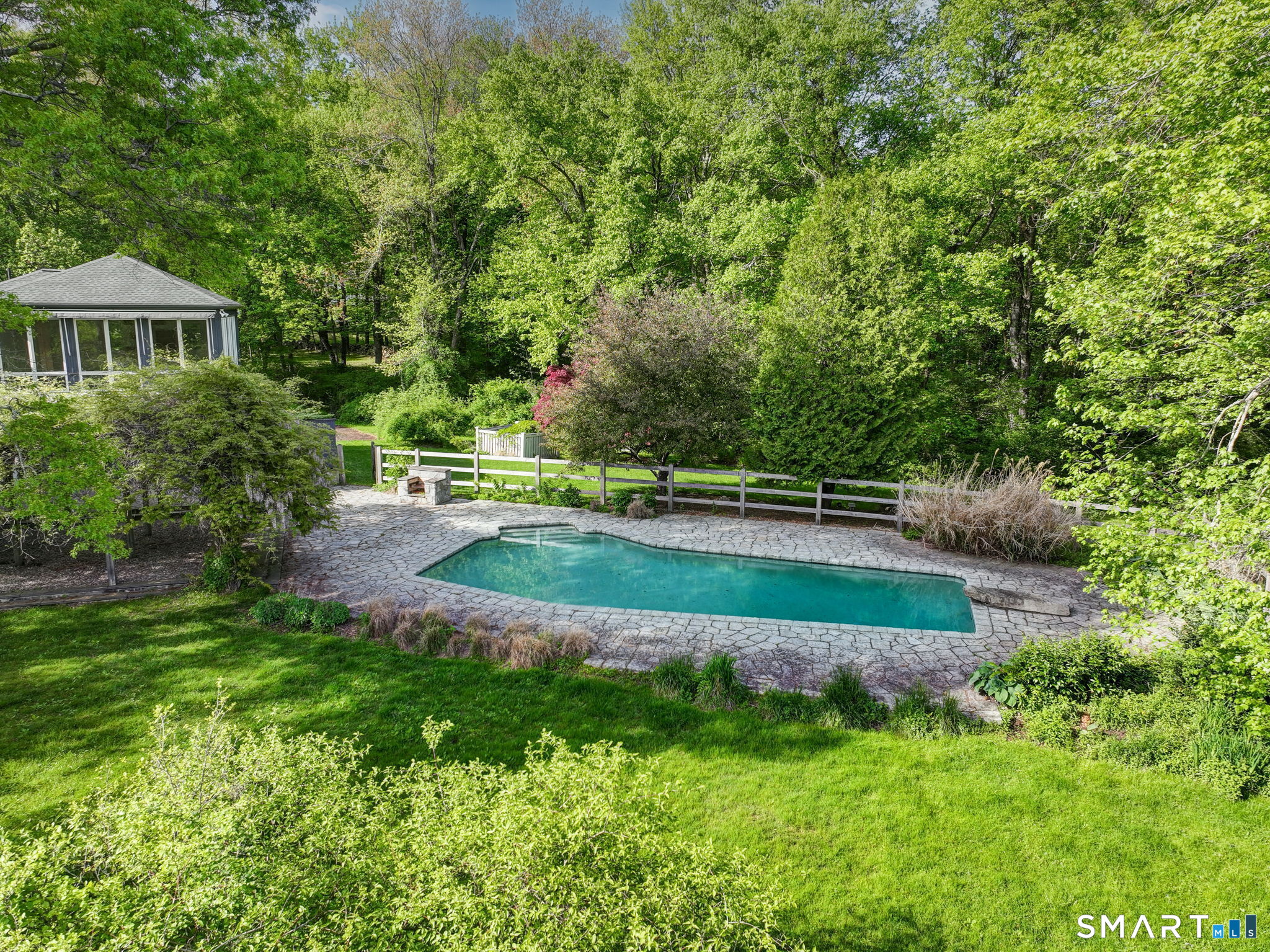 6 Old Orchard Drive