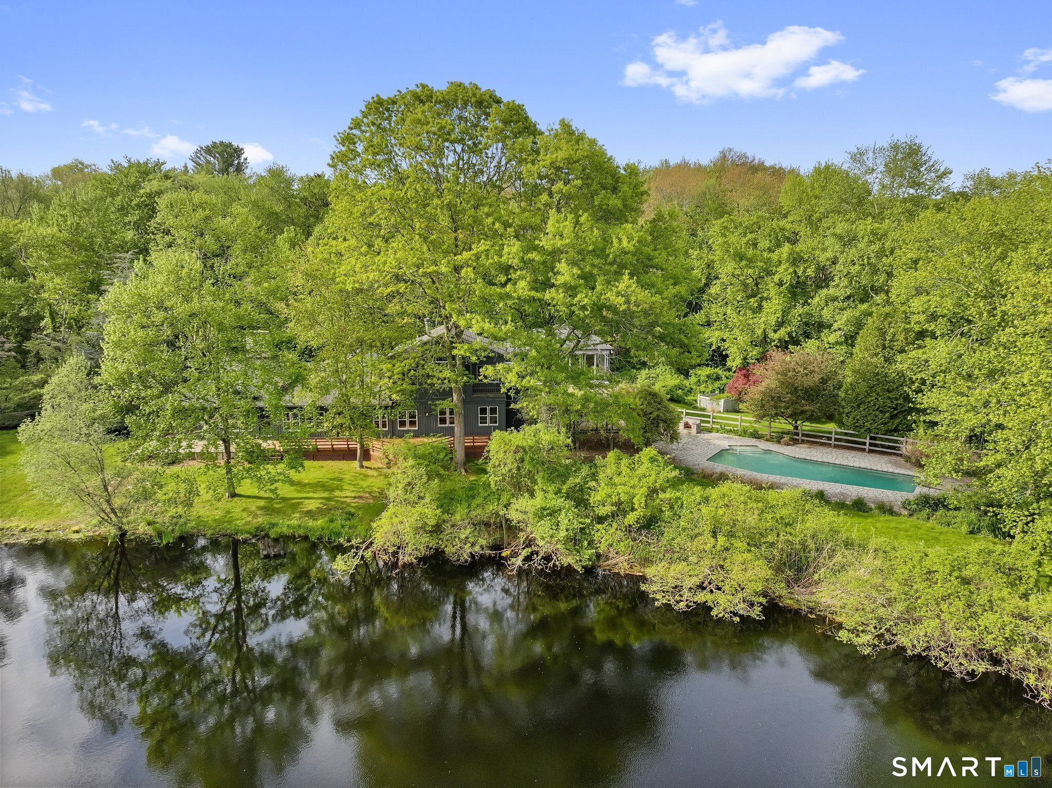 6 Old Orchard Drive