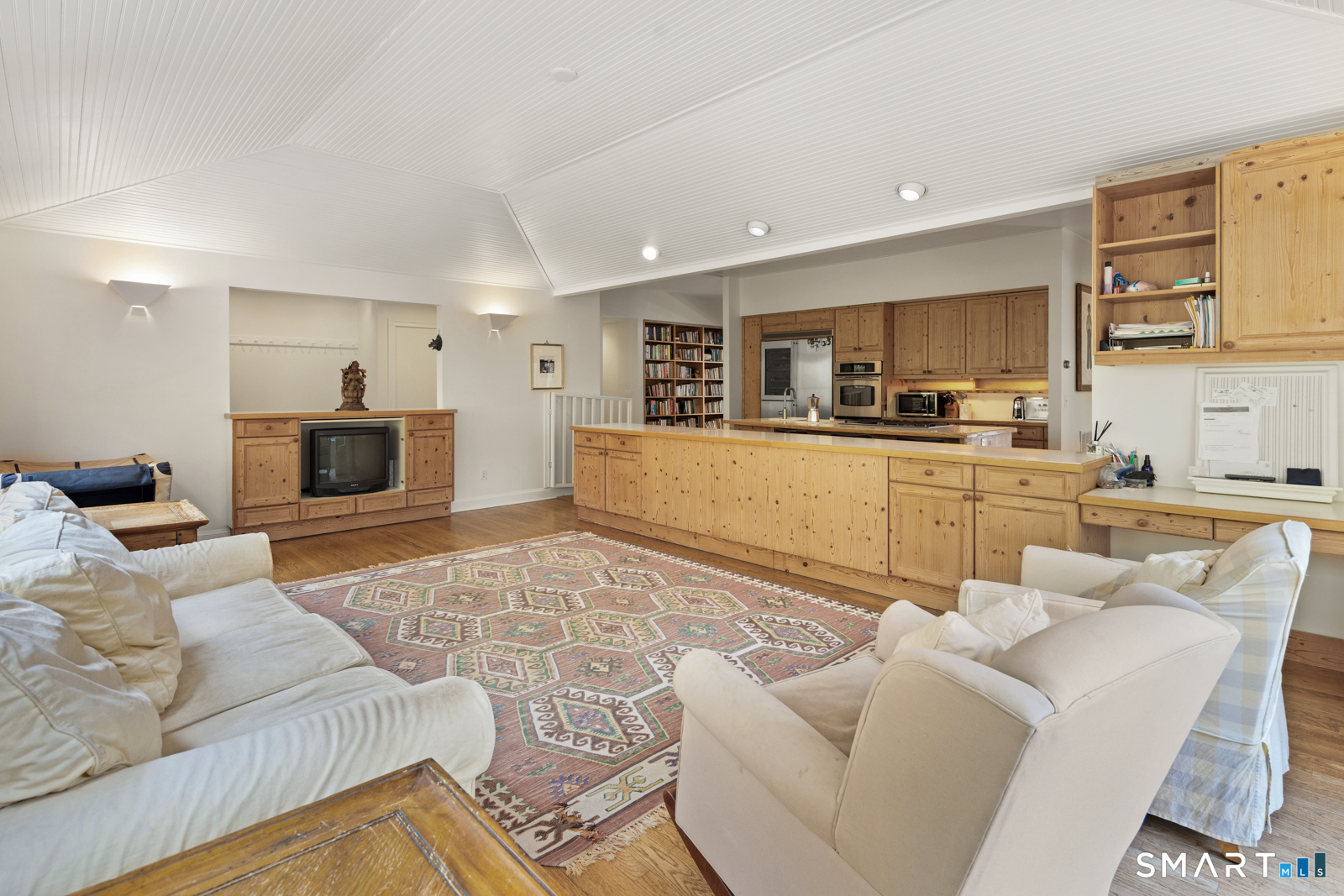 6 Old Orchard Drive