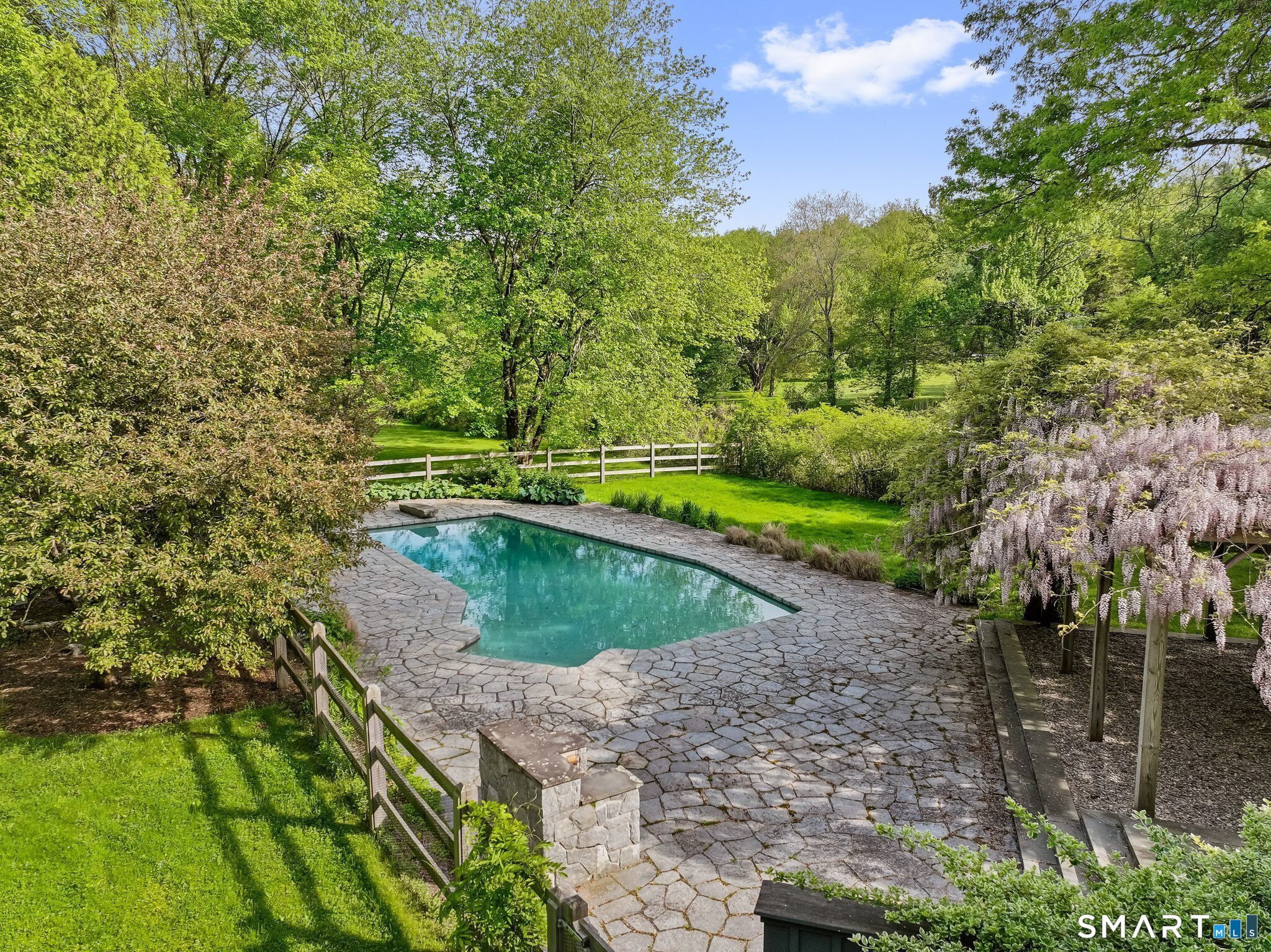6 Old Orchard Drive