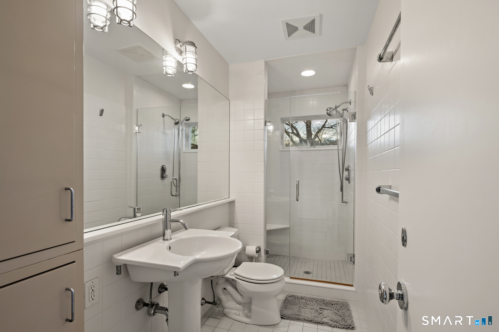 6 Old Orchard Drive