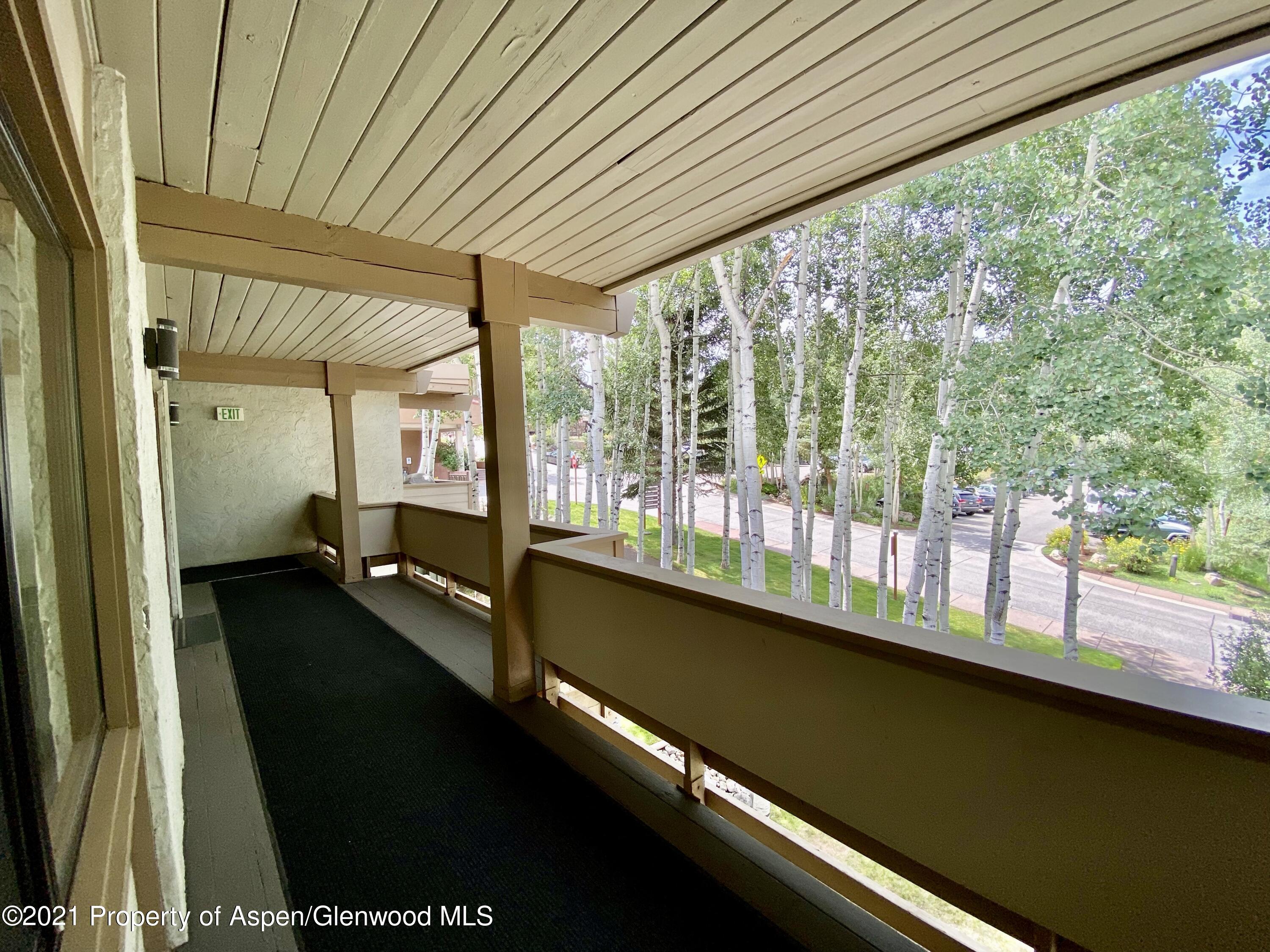 25 Daly Lane, 408