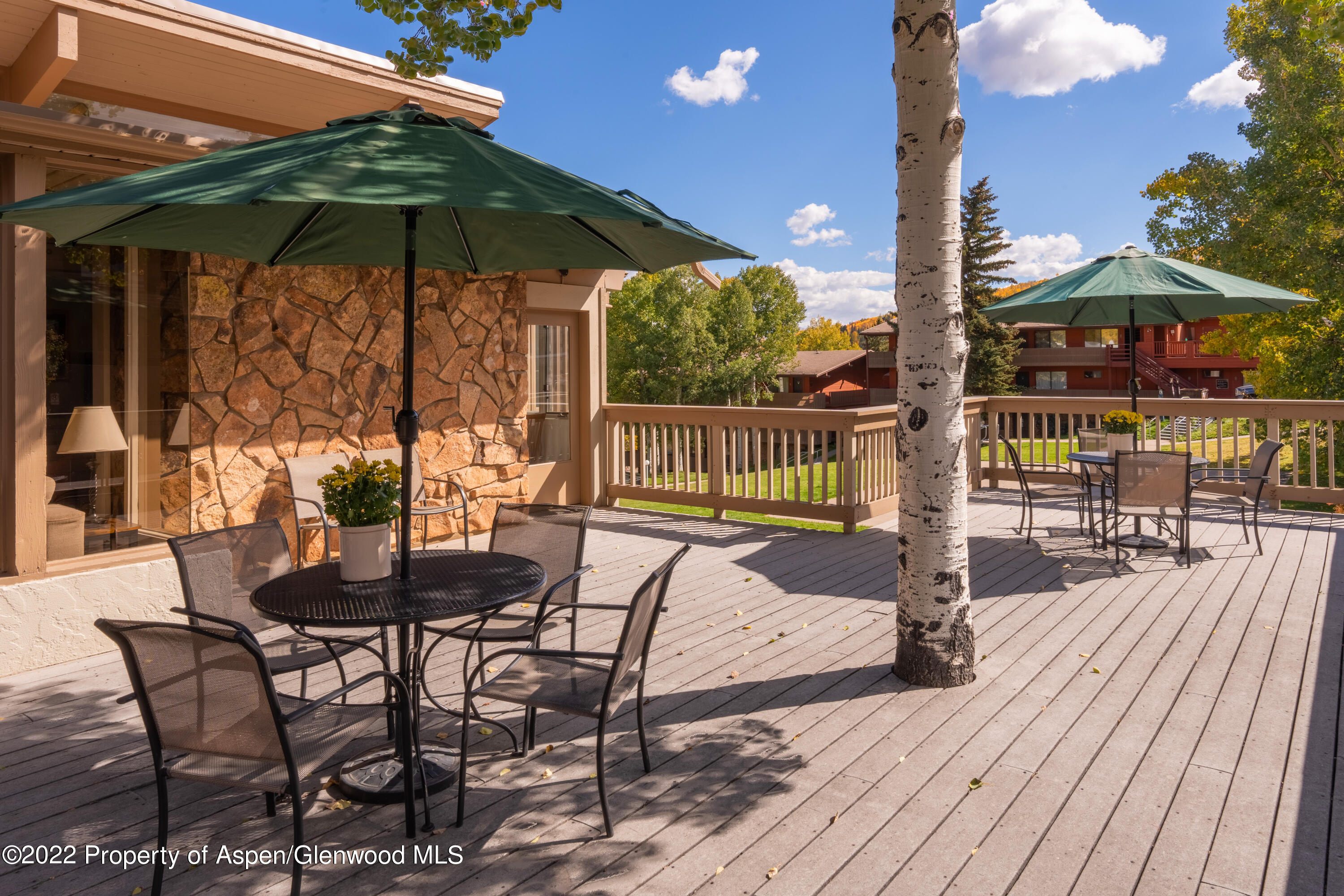 25 Daly Lane, 408