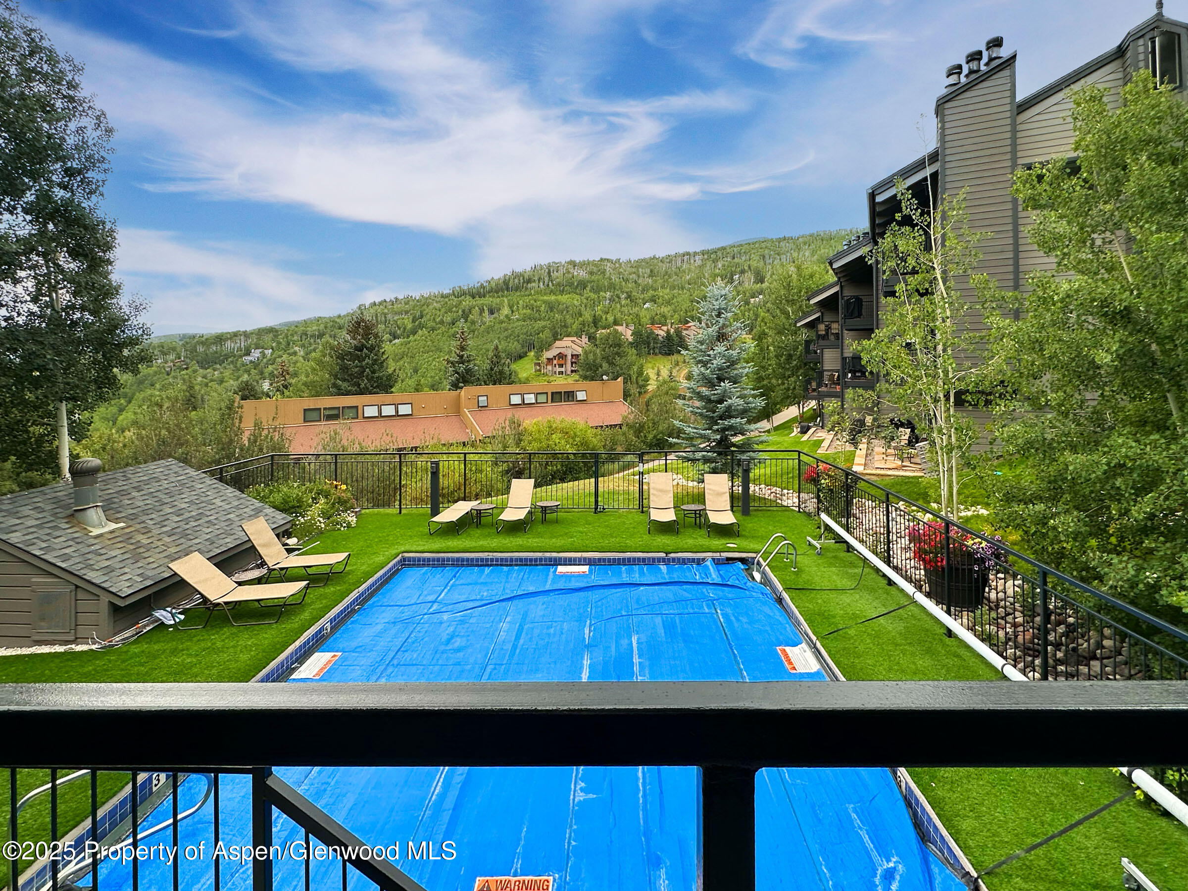 55 UPPER WOODBRIDGE Road, H-5