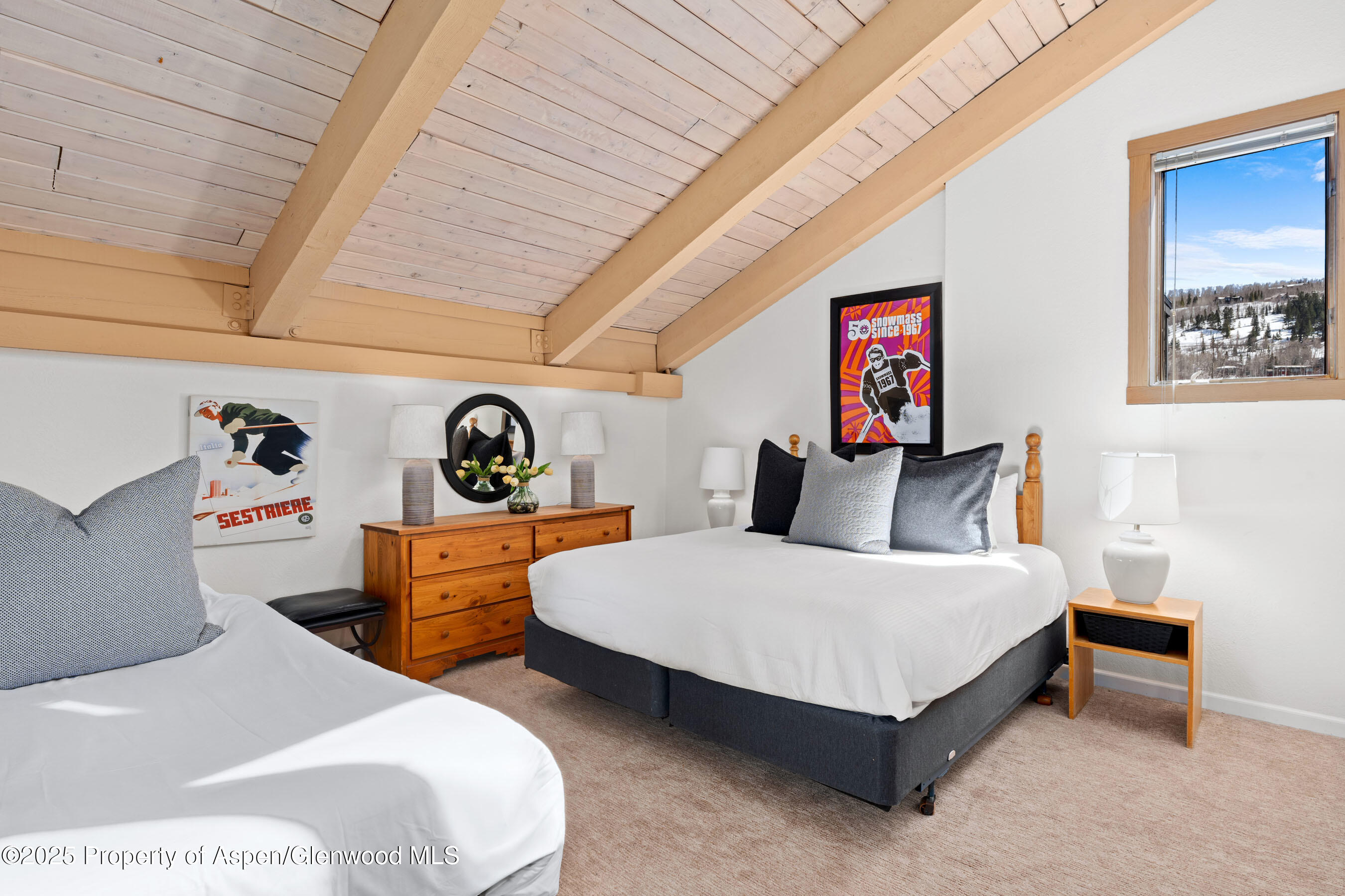 55 UPPER WOODBRIDGE Road, H-5