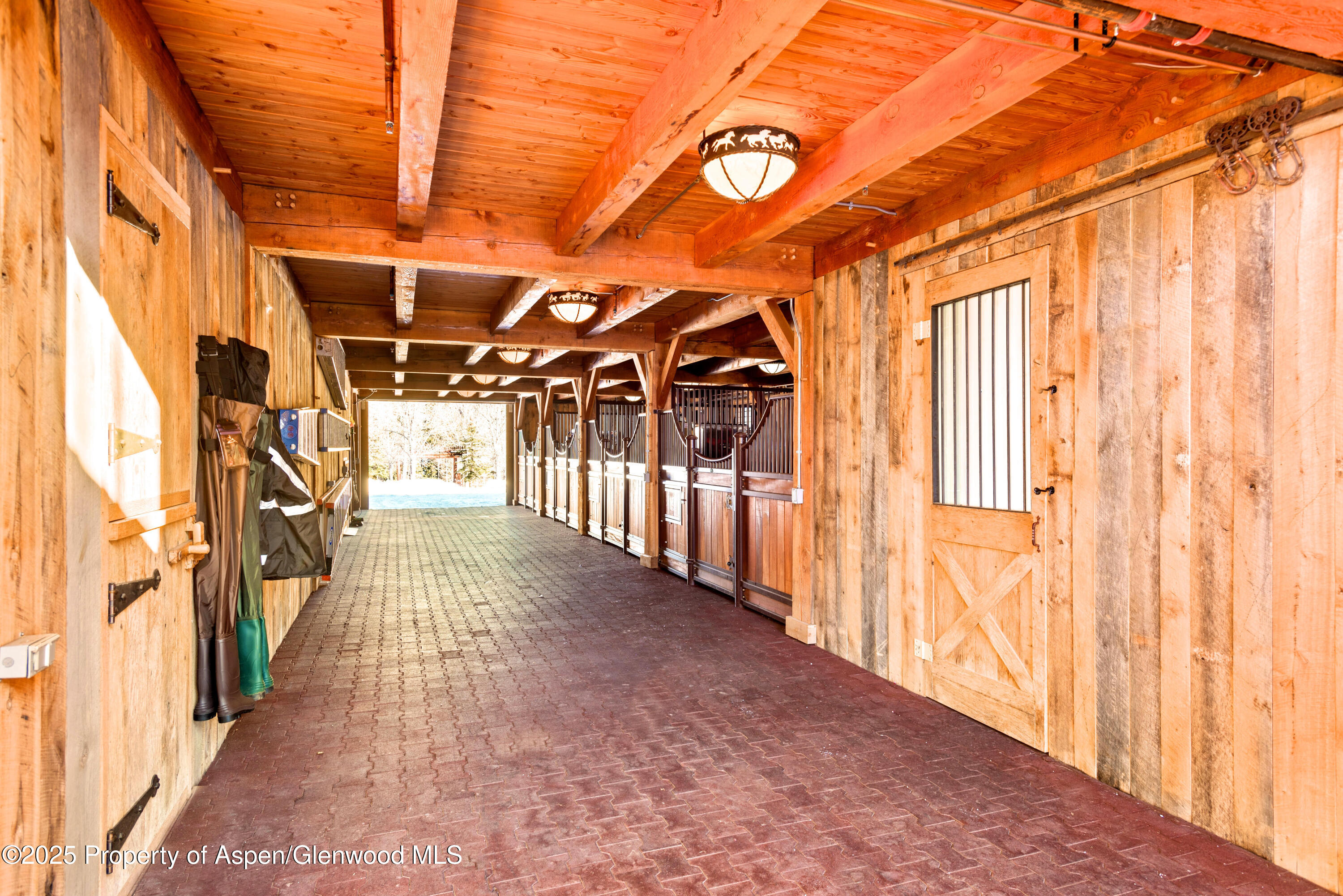 6855 Capitol Creek Road