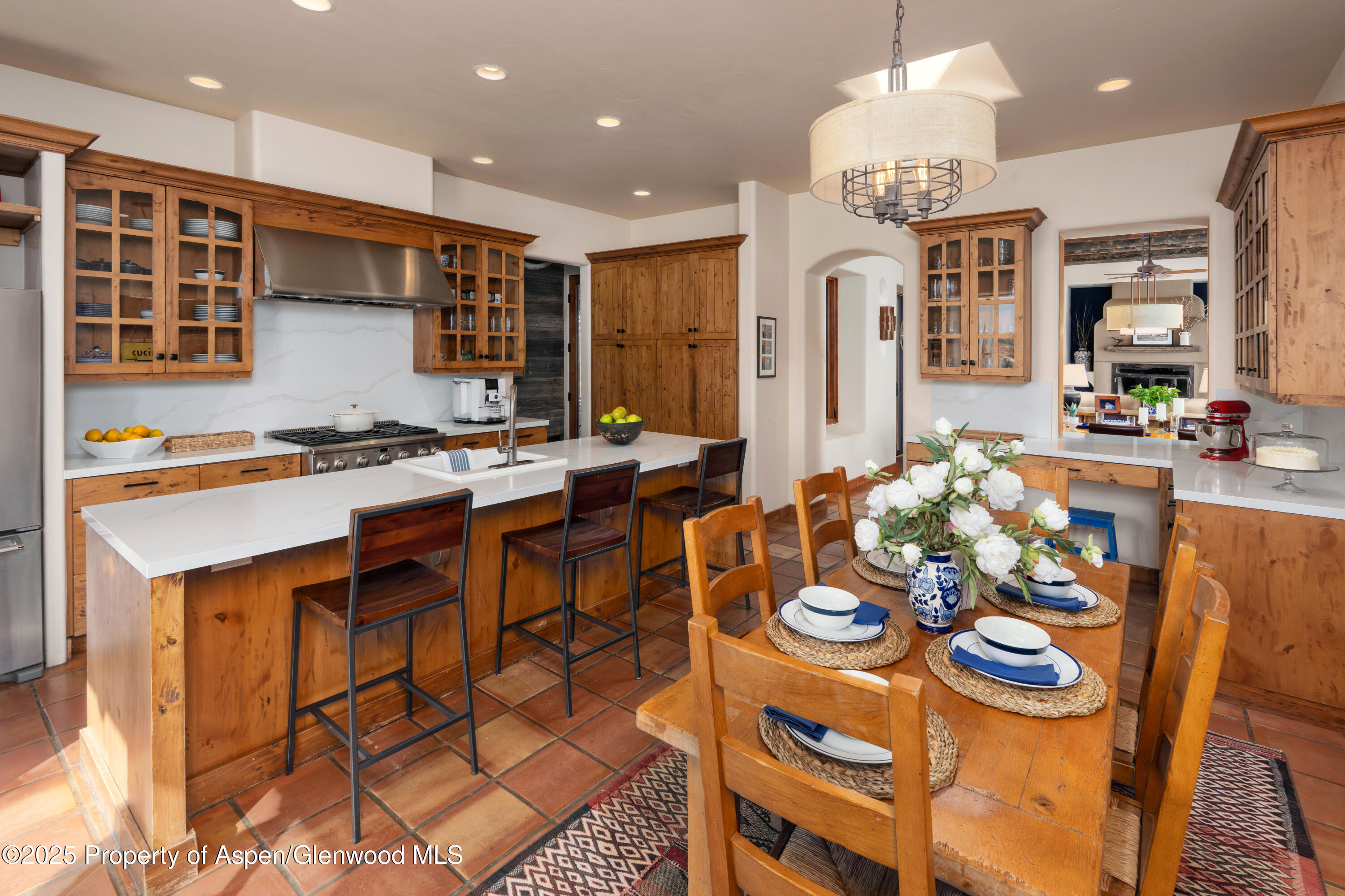 1432 Hooks Spur Road