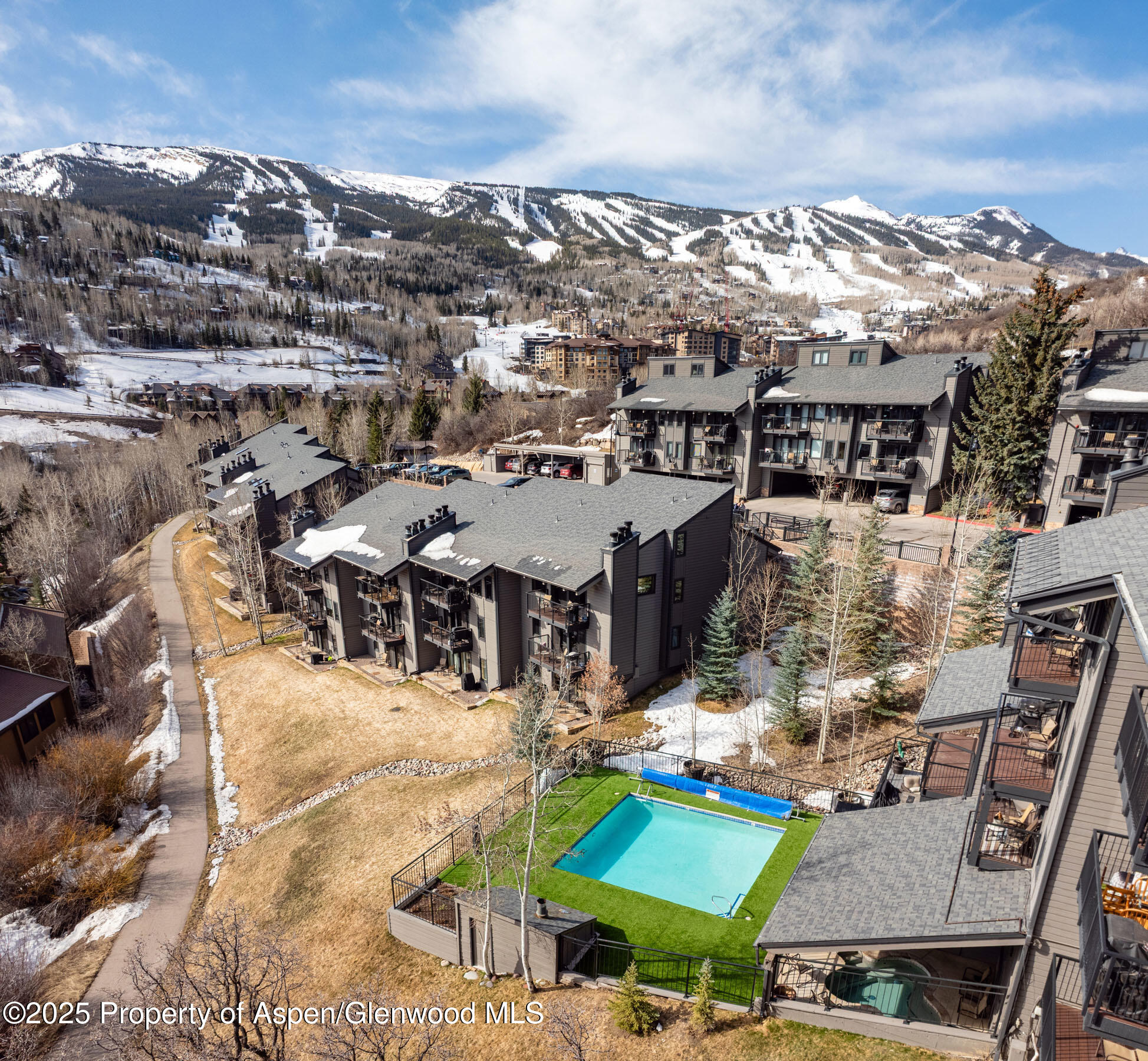 55 Upper Woodbridge Road H-5