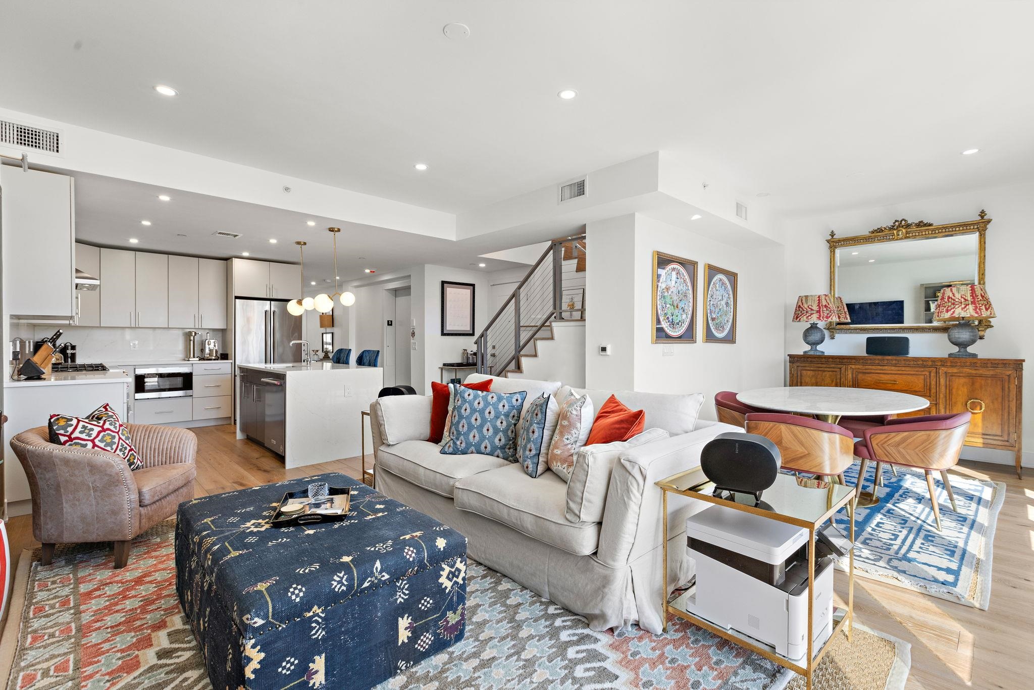 318 MADISON ST Unit: 5