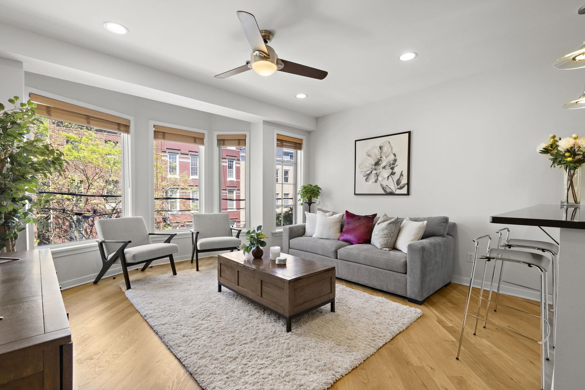 83 MONROE ST Unit: 3A