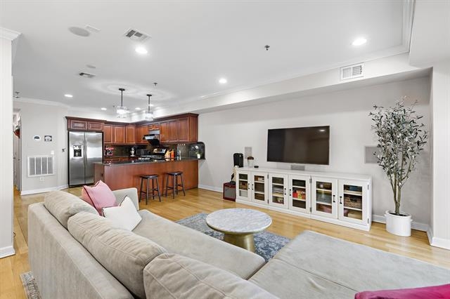 78 MONROE ST Unit: 2