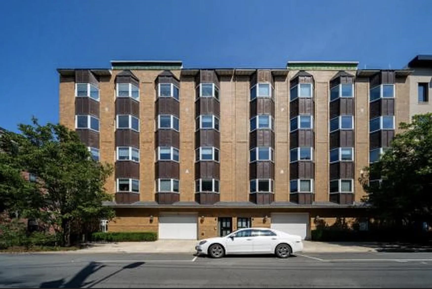 723 MADISON ST Unit: 3N