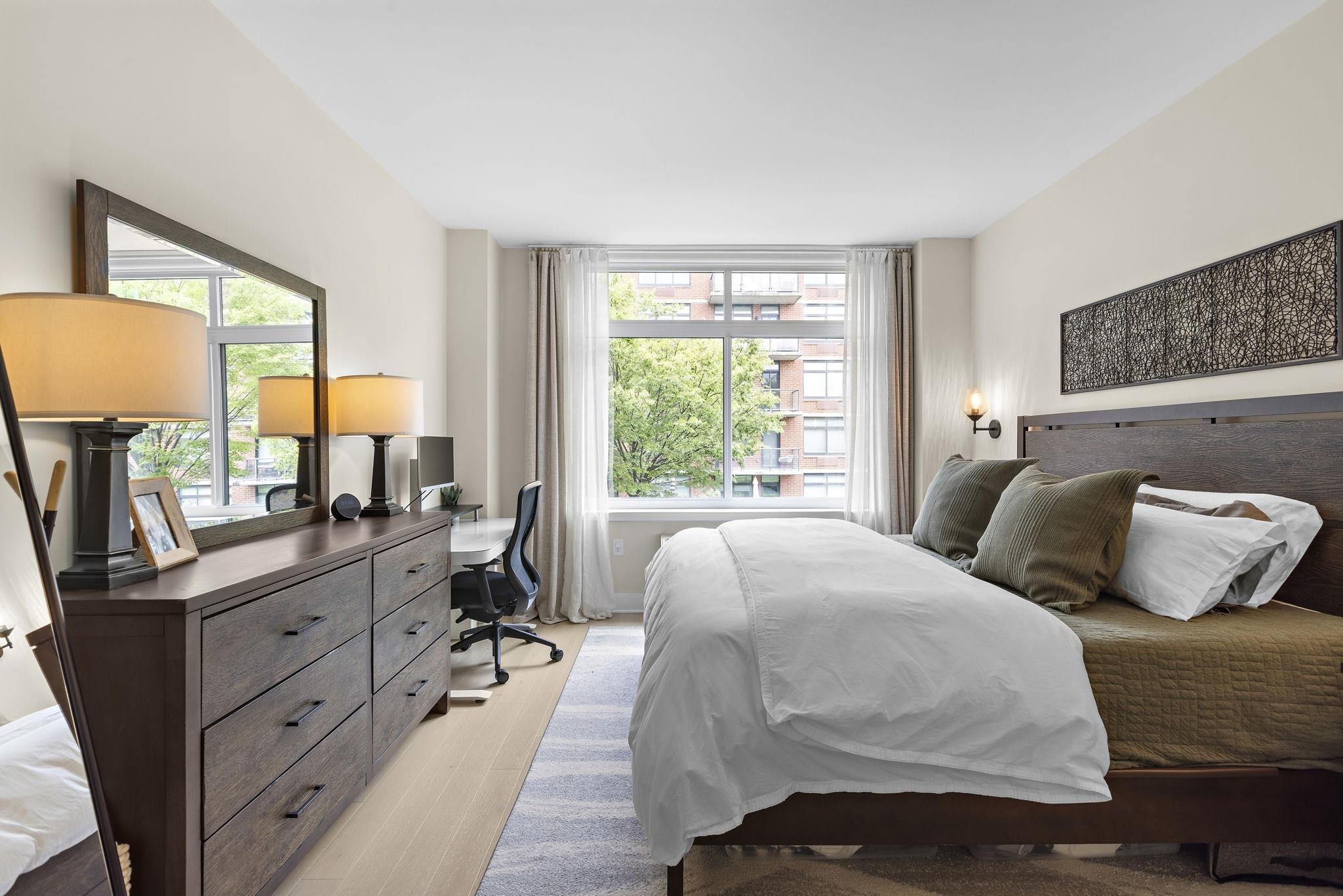 1400 HUDSON ST Unit: 511