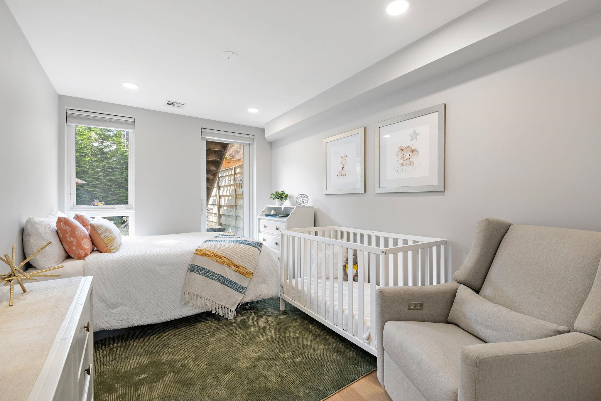 1034 GARDEN ST Unit: 1