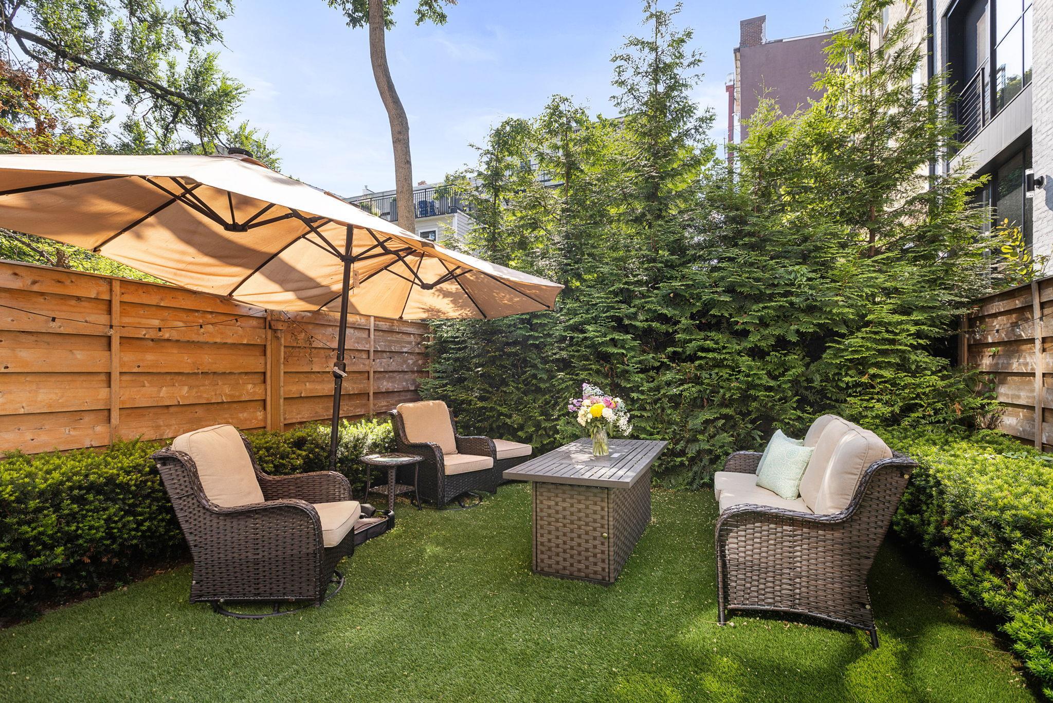 1034 GARDEN ST Unit: 1