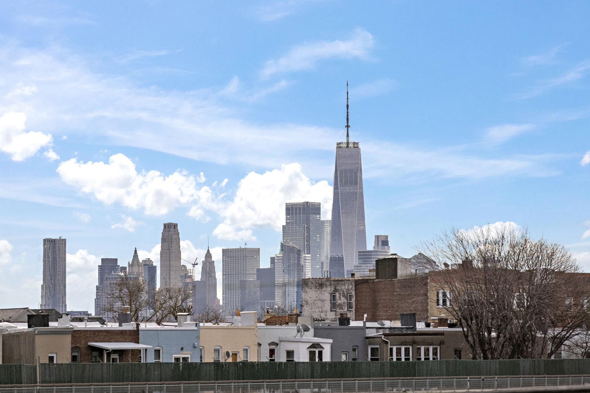 200 HIGHPOINT AVE Unit: 3