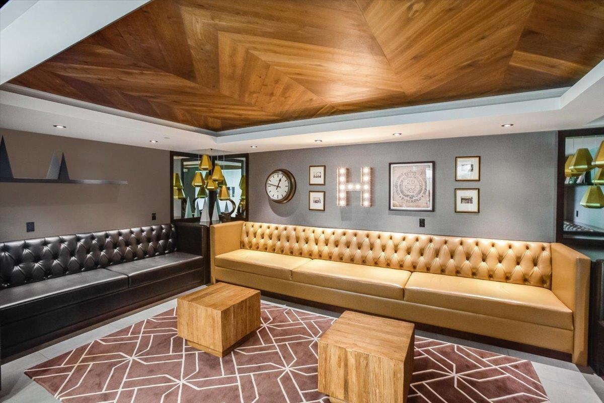 1400 HUDSON ST Unit: 1105