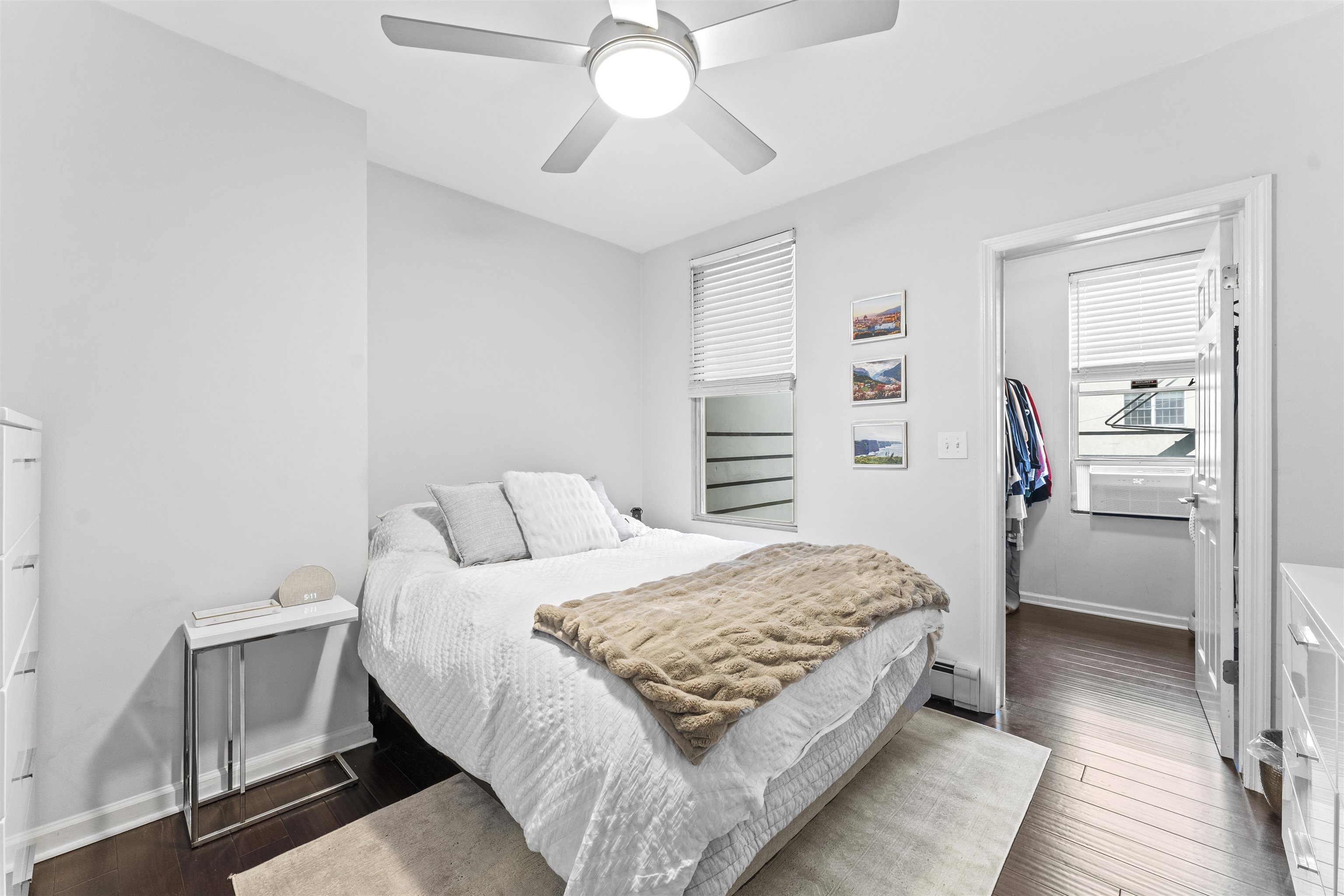 218 WILLOW AVE Unit: 2L