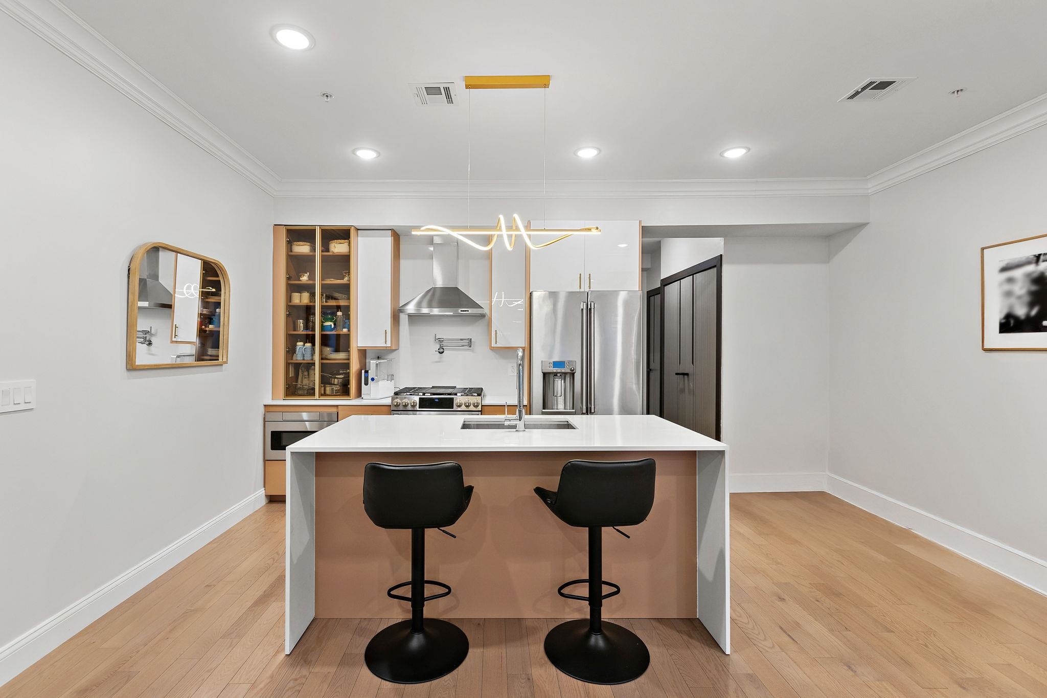 414 NEW YORK AVE Unit: A