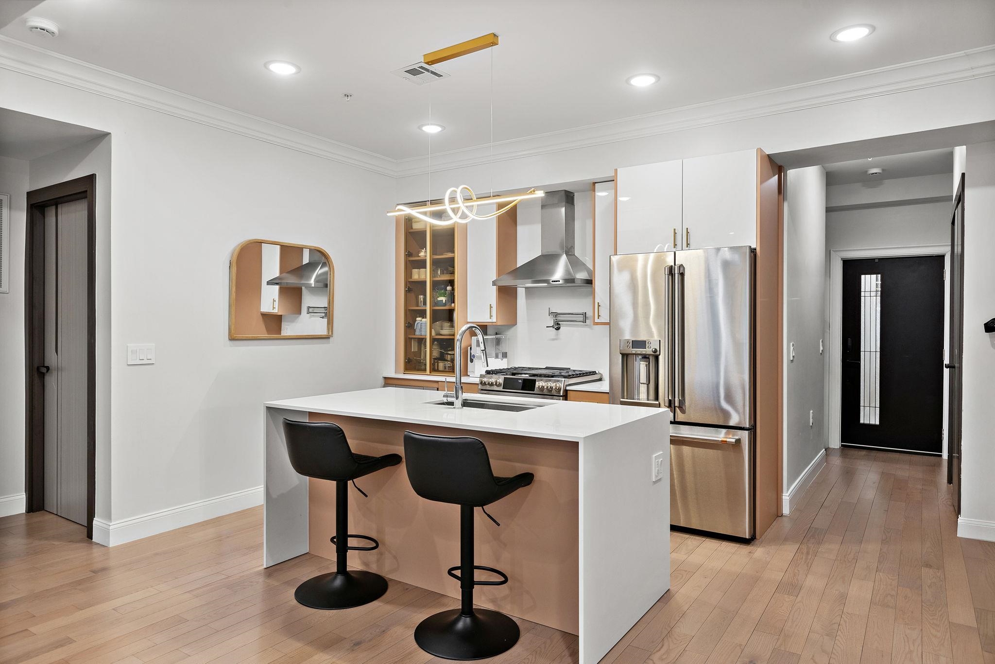 414 NEW YORK AVE Unit: A