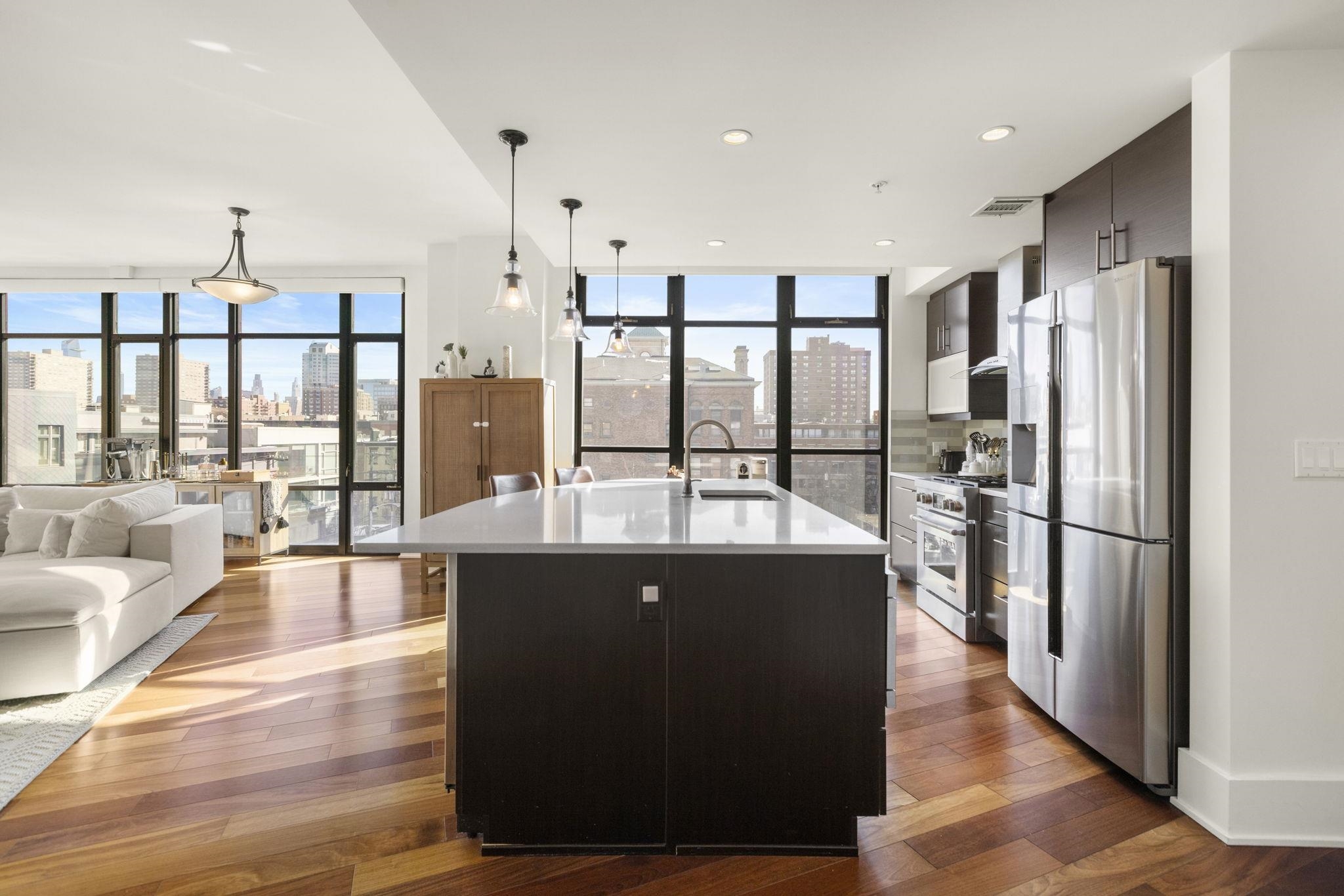 84 WILLOW AVE Unit: 5A