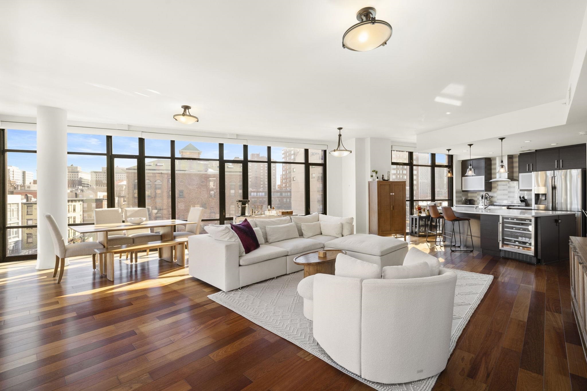 84 WILLOW AVE Unit: 5A