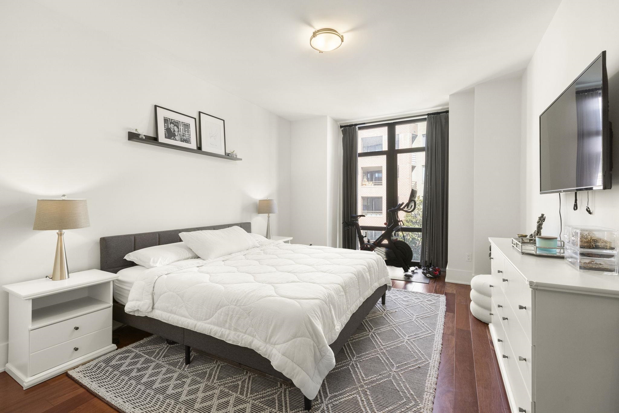 84 WILLOW AVE Unit: 5A
