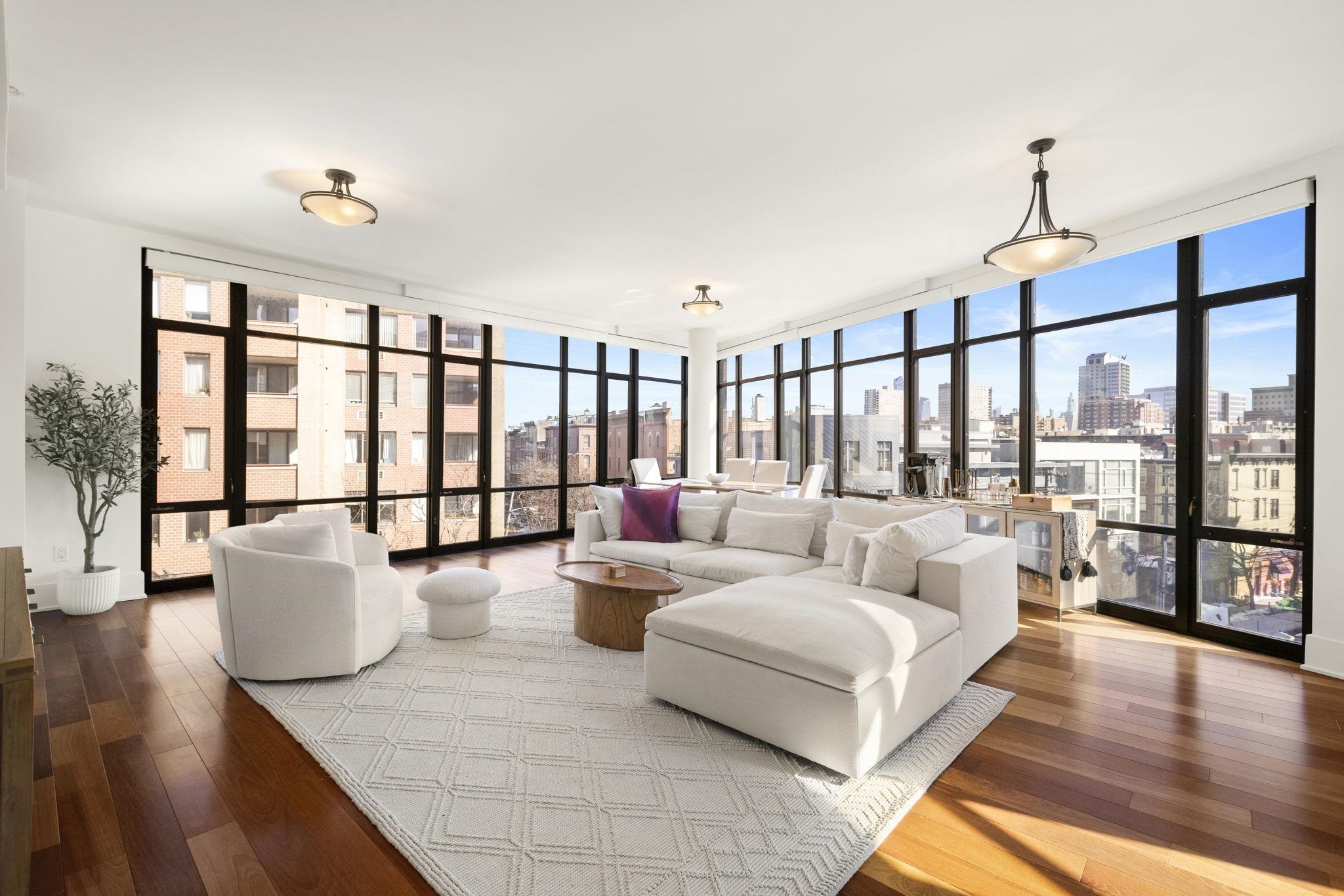 84 WILLOW AVE Unit: 5A