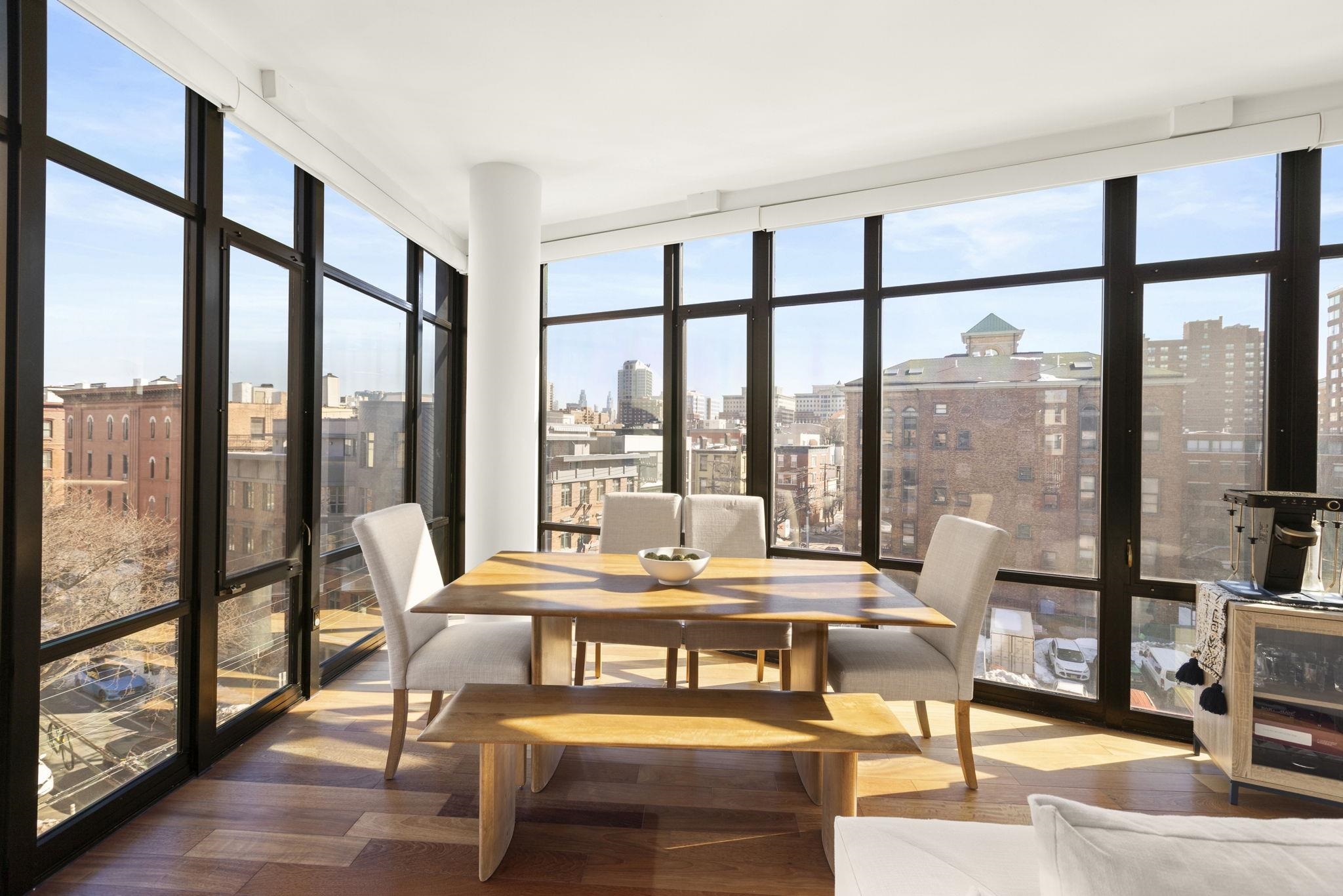 84 WILLOW AVE Unit: 5A