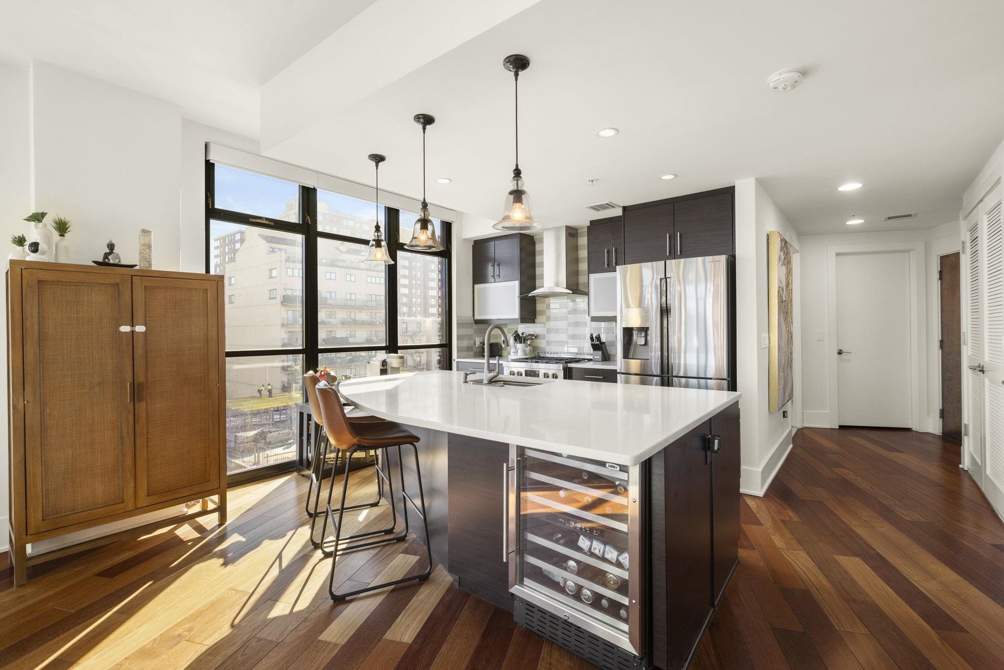 84 WILLOW AVE Unit: 5A