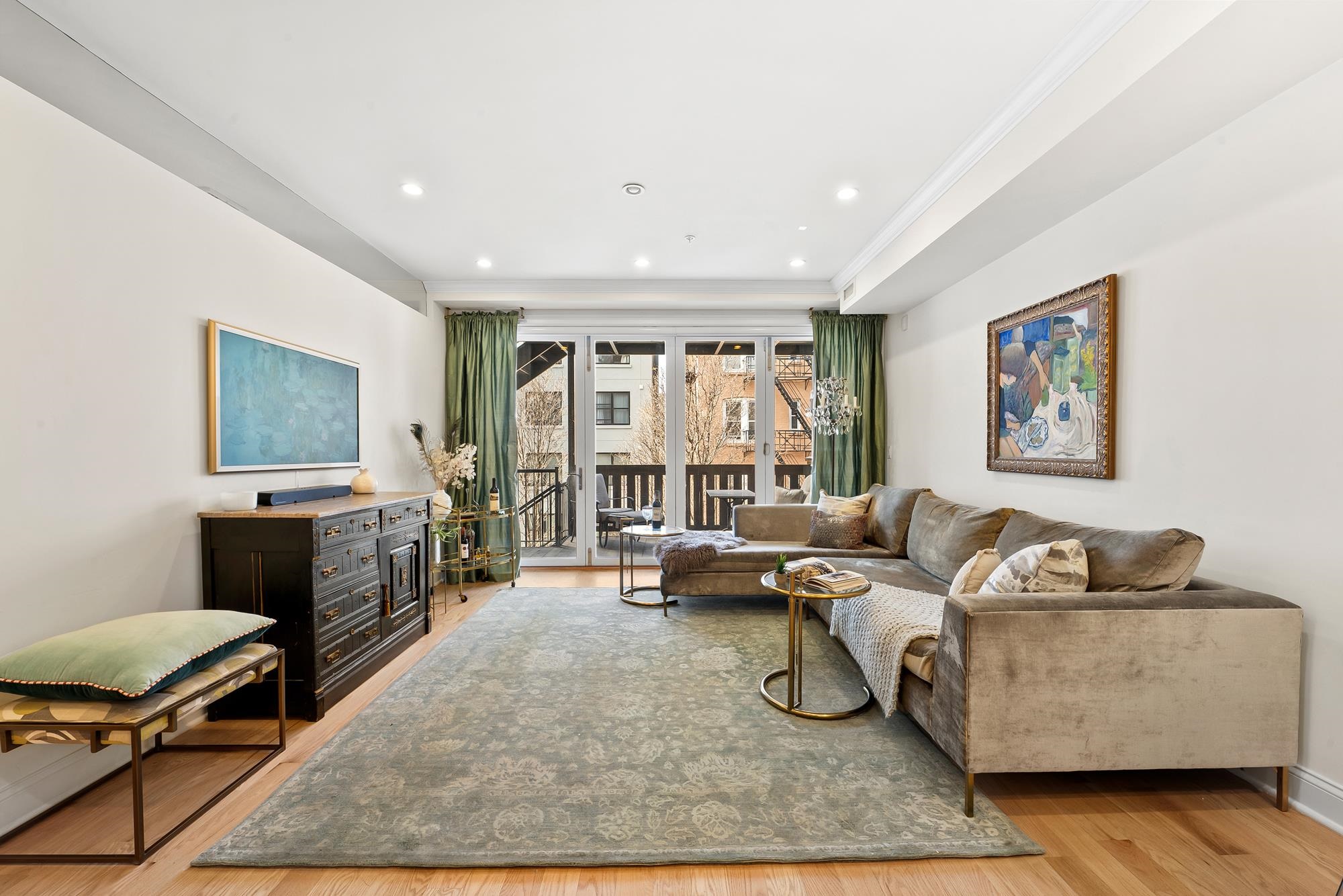 720 WILLOW AVE Unit: 3