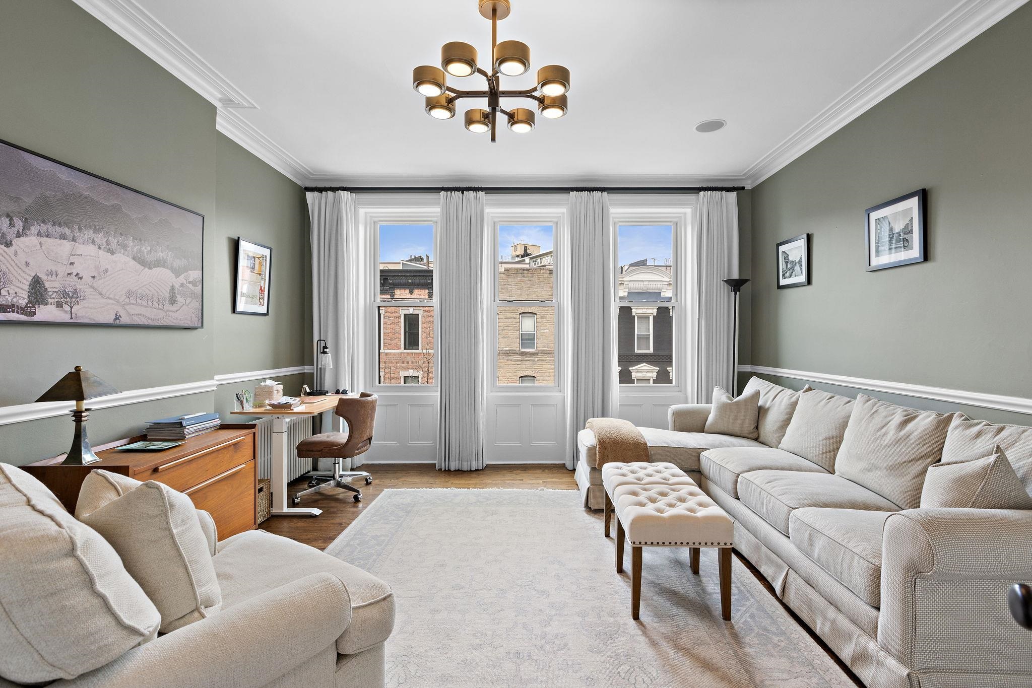1223 PARK AVE