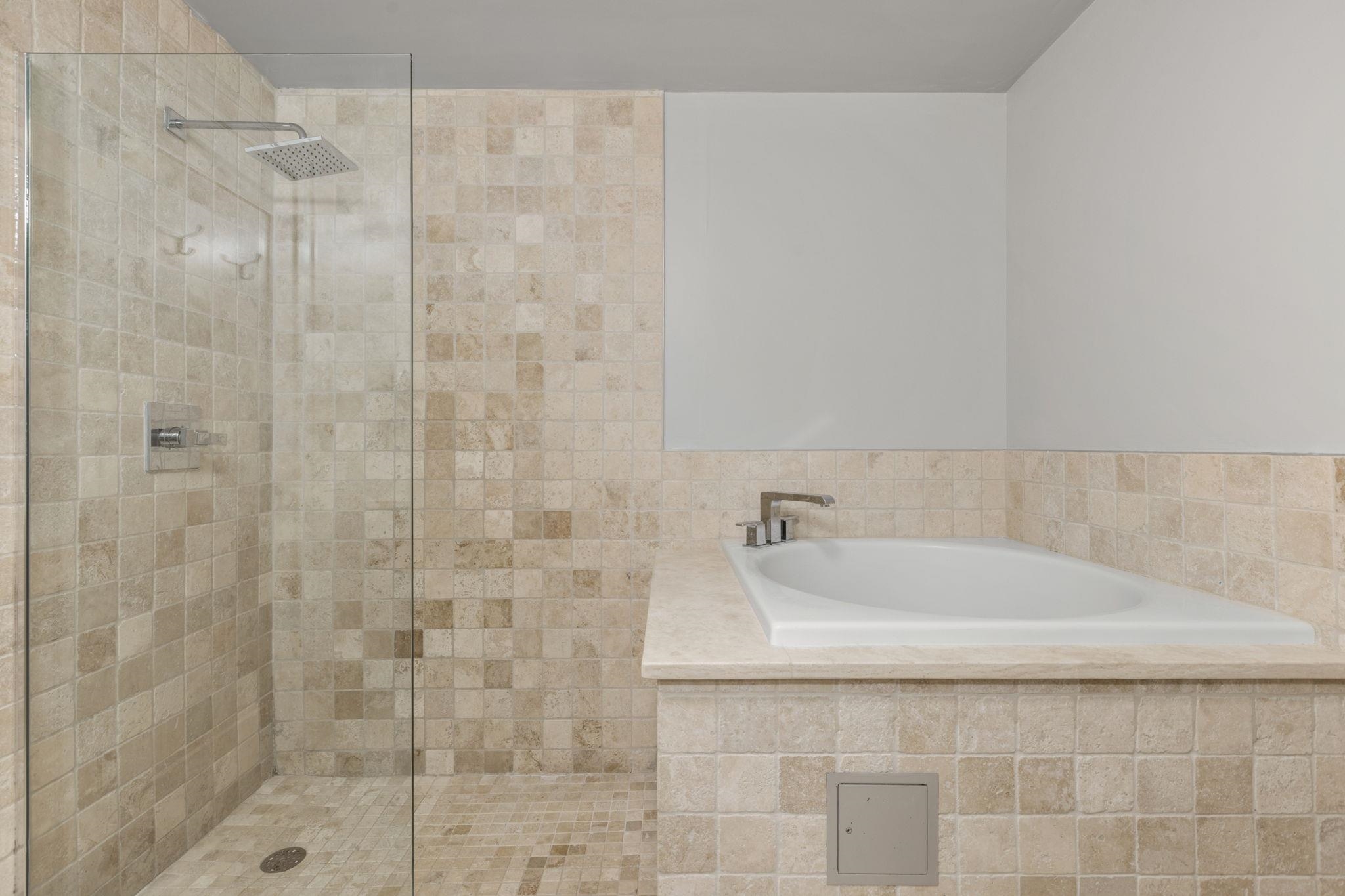 78 JACKSON ST Unit: 3D