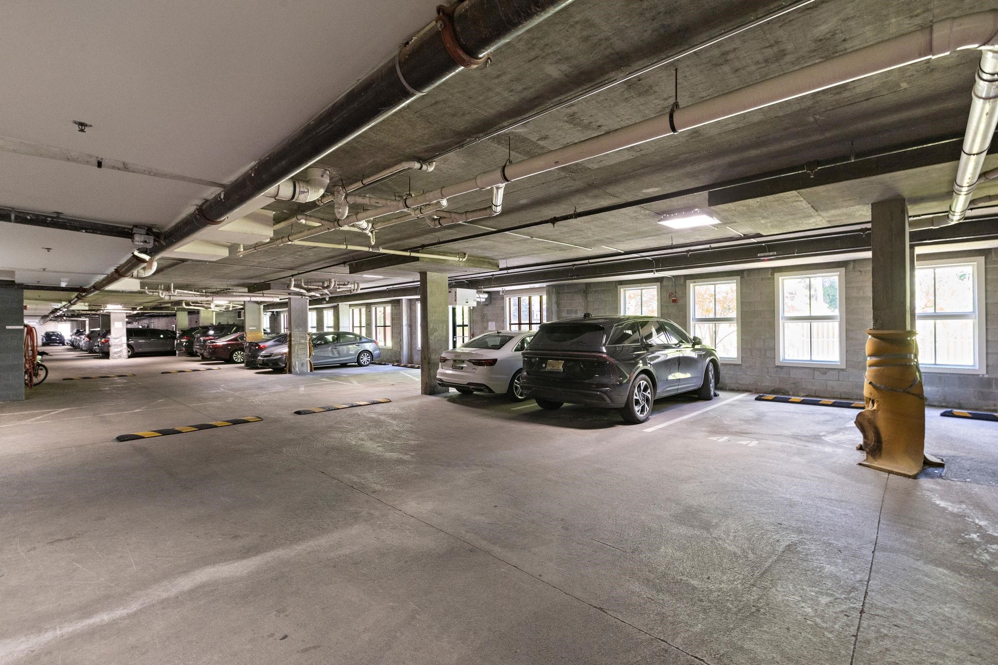 812 GRAND ST Unit: 210