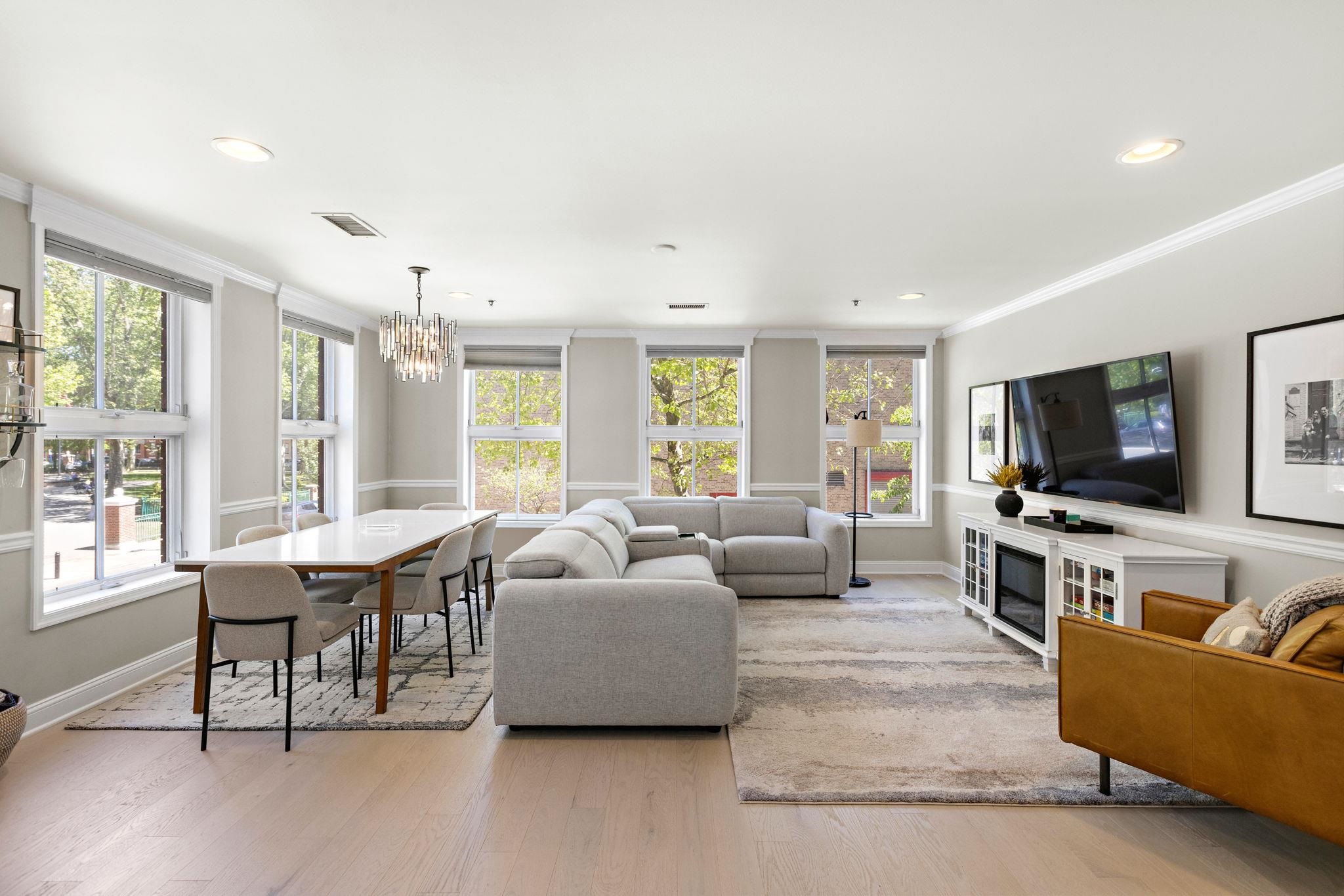812 GRAND ST Unit: 210