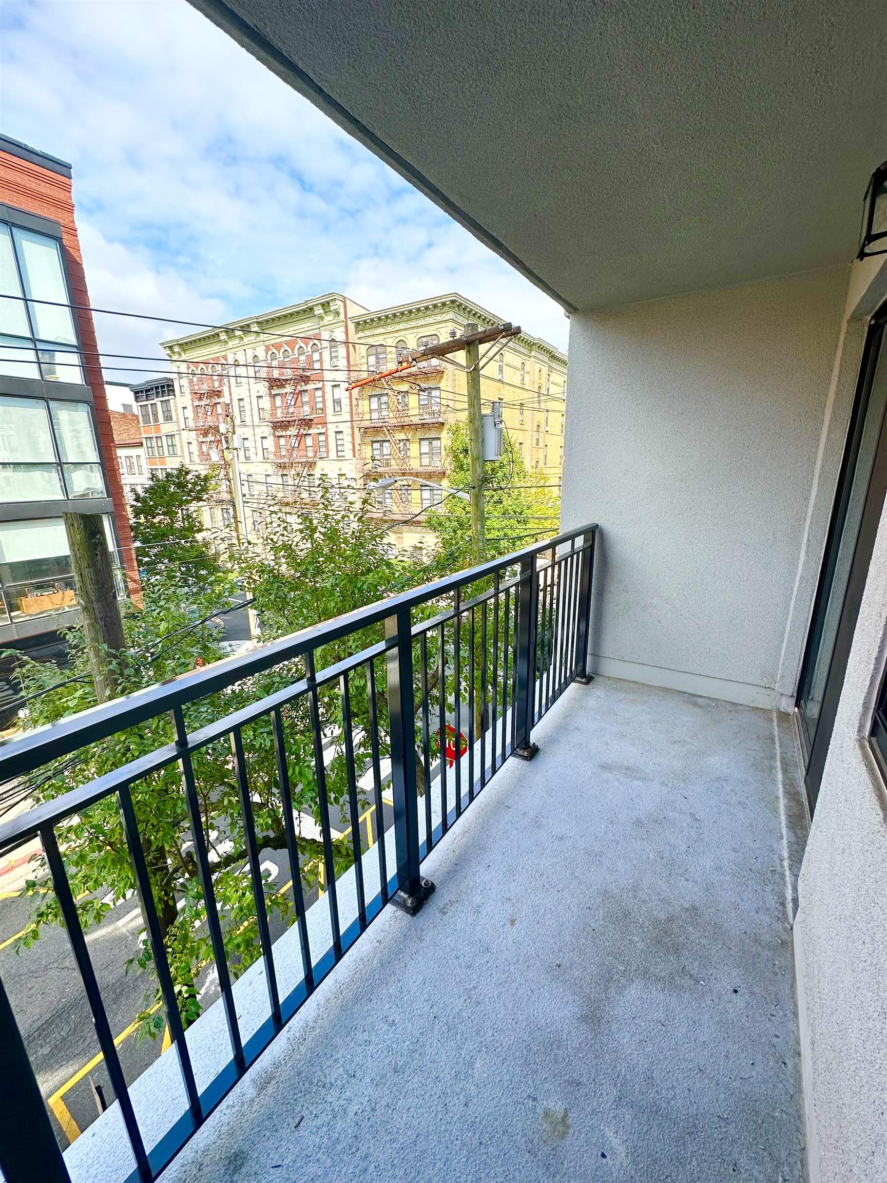 420 JEFFERSON ST Unit: 3B