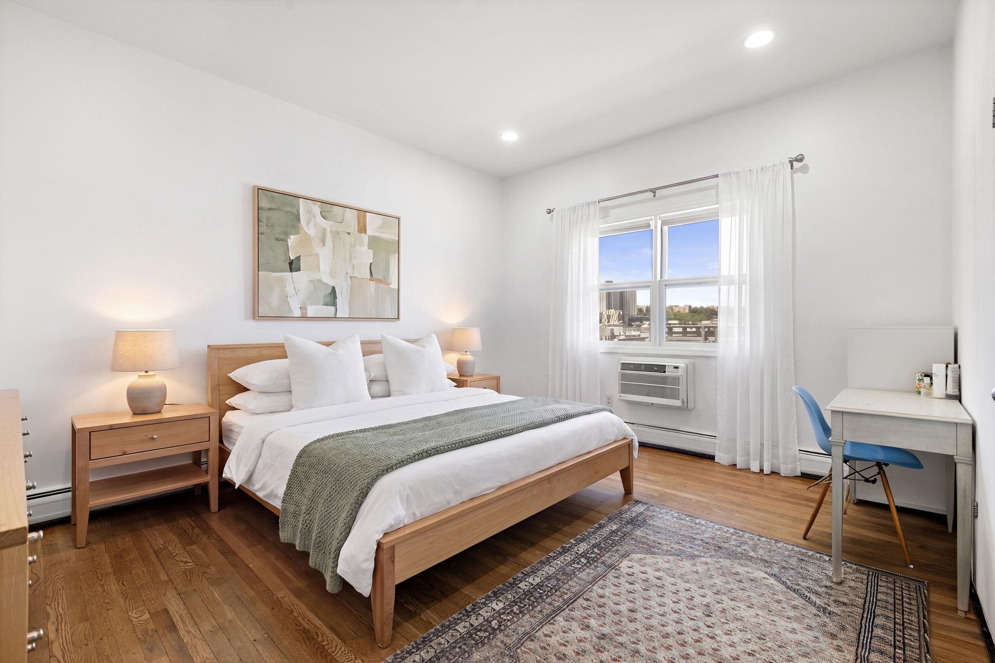 501 ADAMS ST Unit: 5I