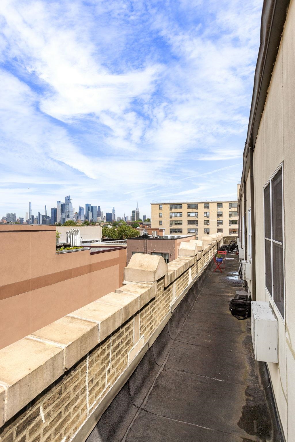 501 ADAMS ST Unit: 5I