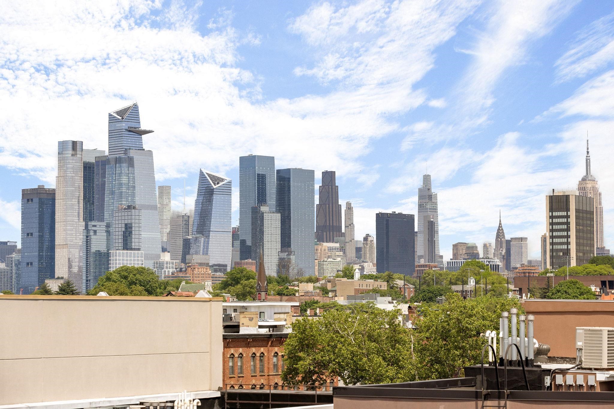501 ADAMS ST Unit: 5I