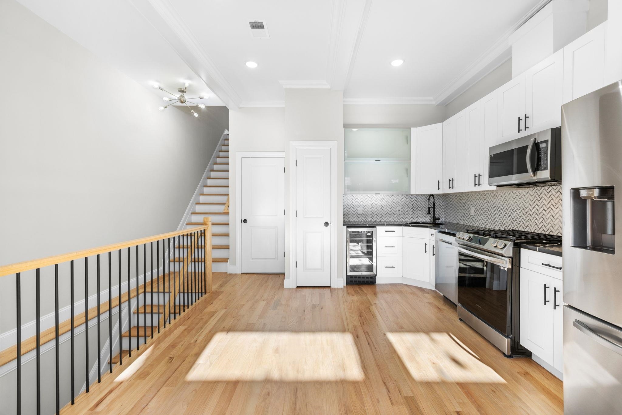 126 NORTH ST Unit: 2