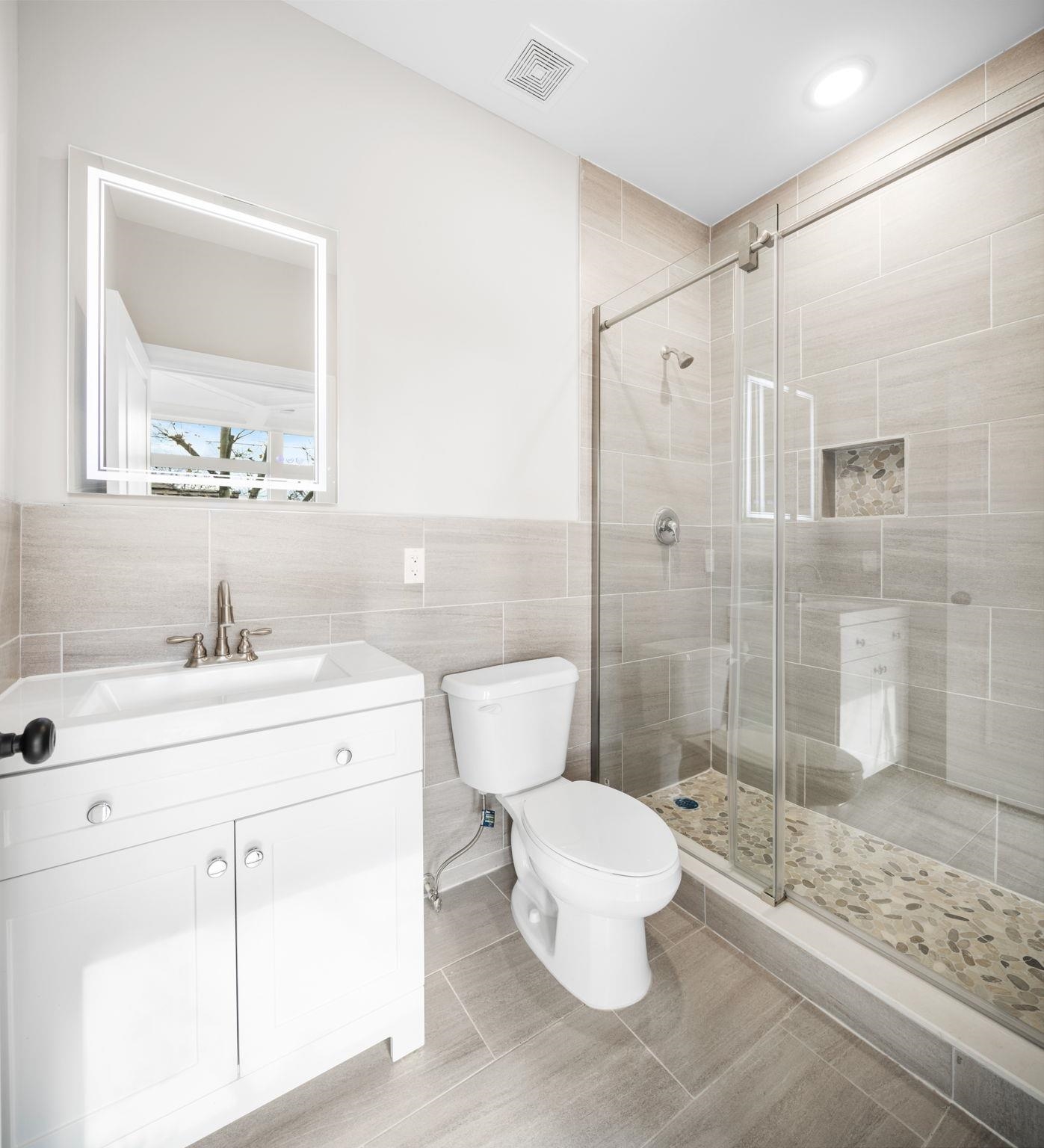 126 NORTH ST Unit: 2