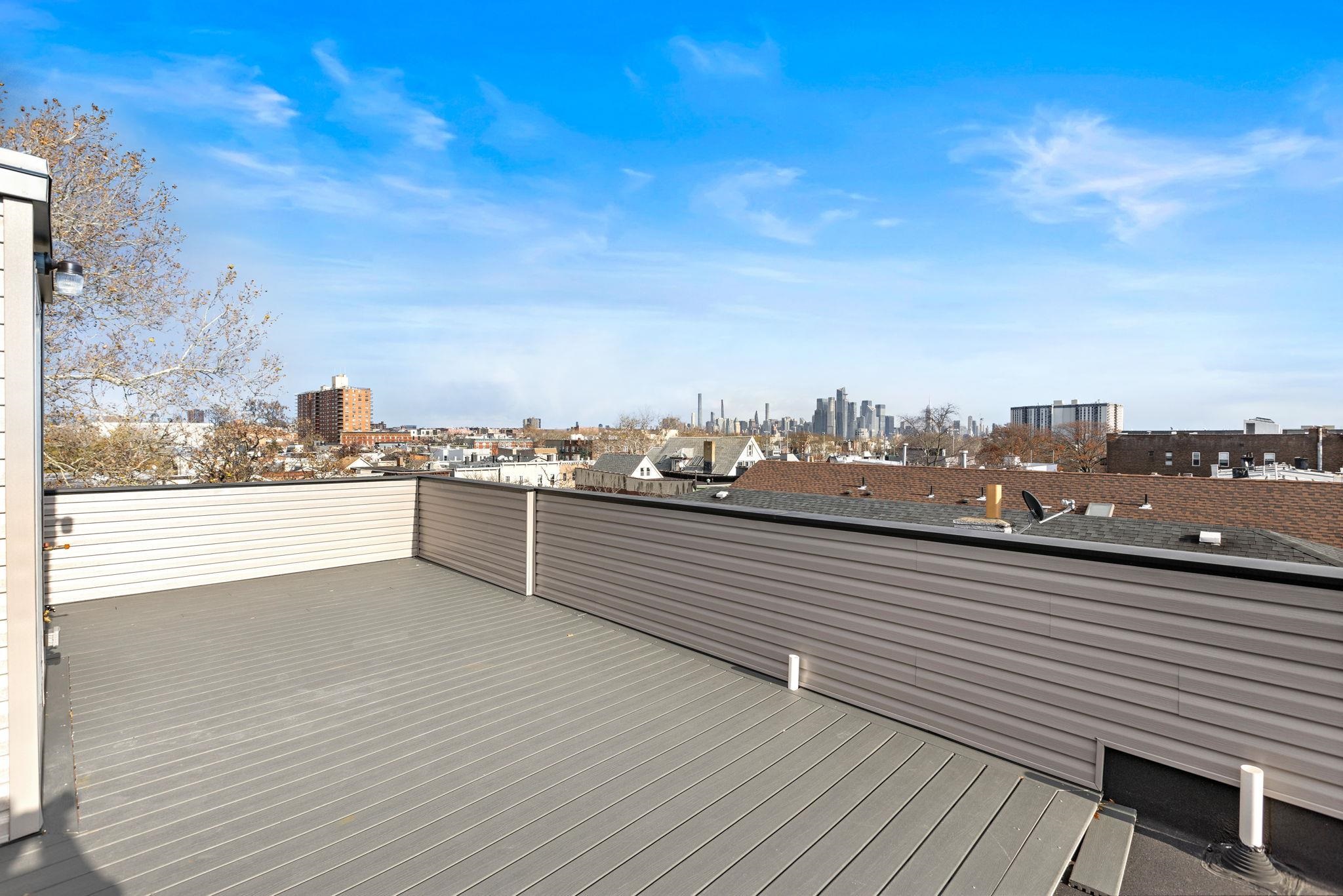 126 NORTH ST Unit: 2