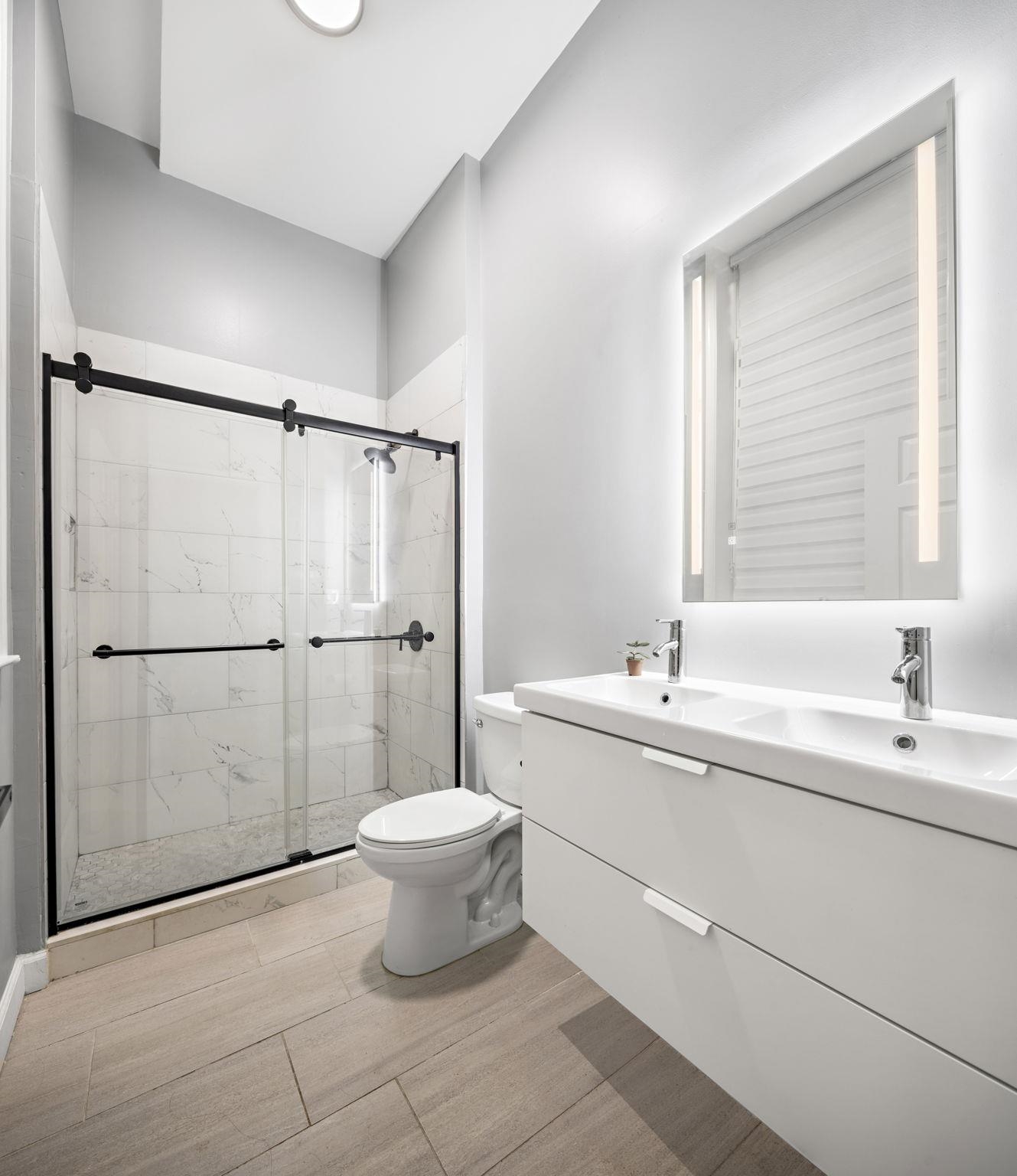 1023 CLINTON ST Unit: 2A