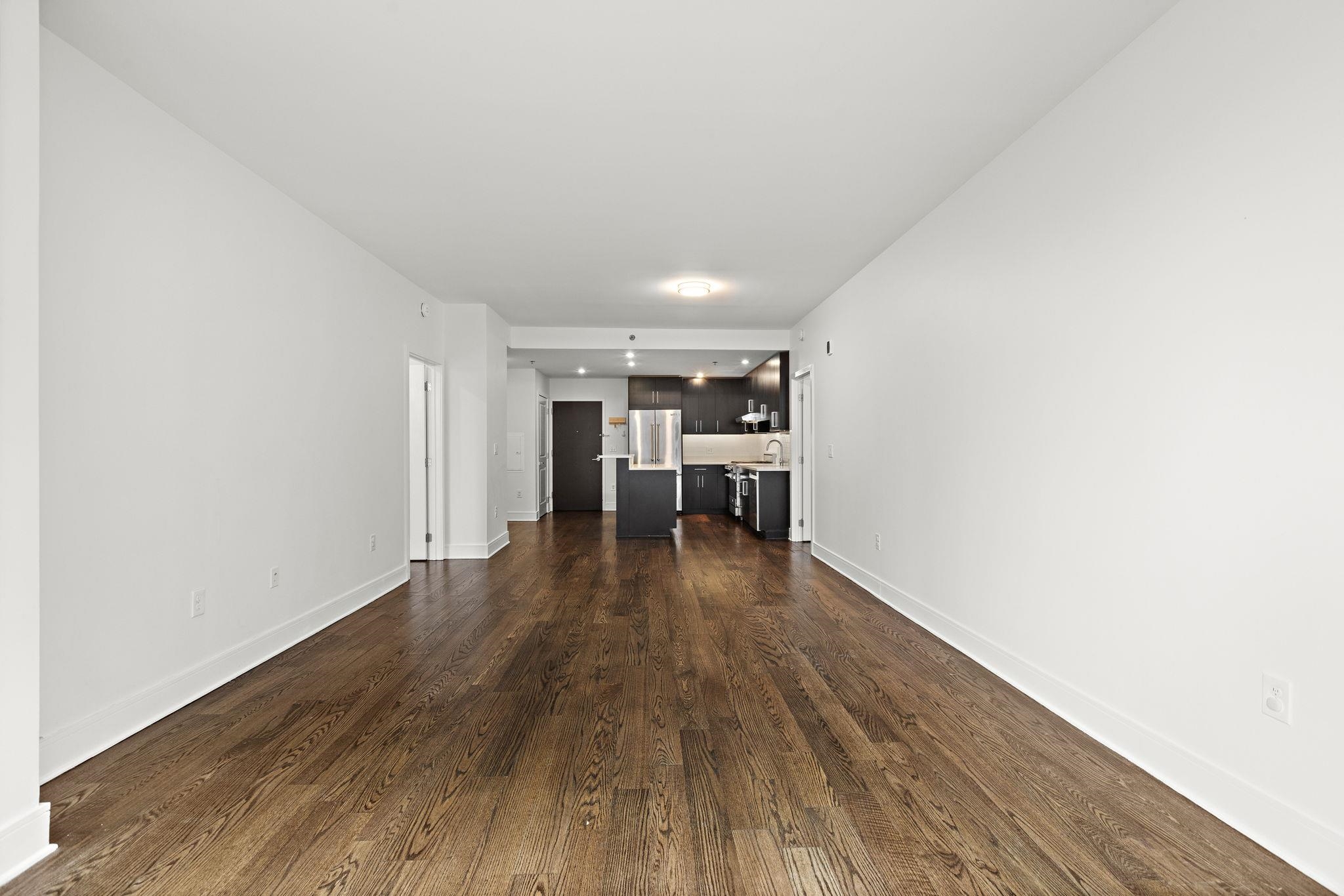 1100 MAXWELL LANE Unit: 509