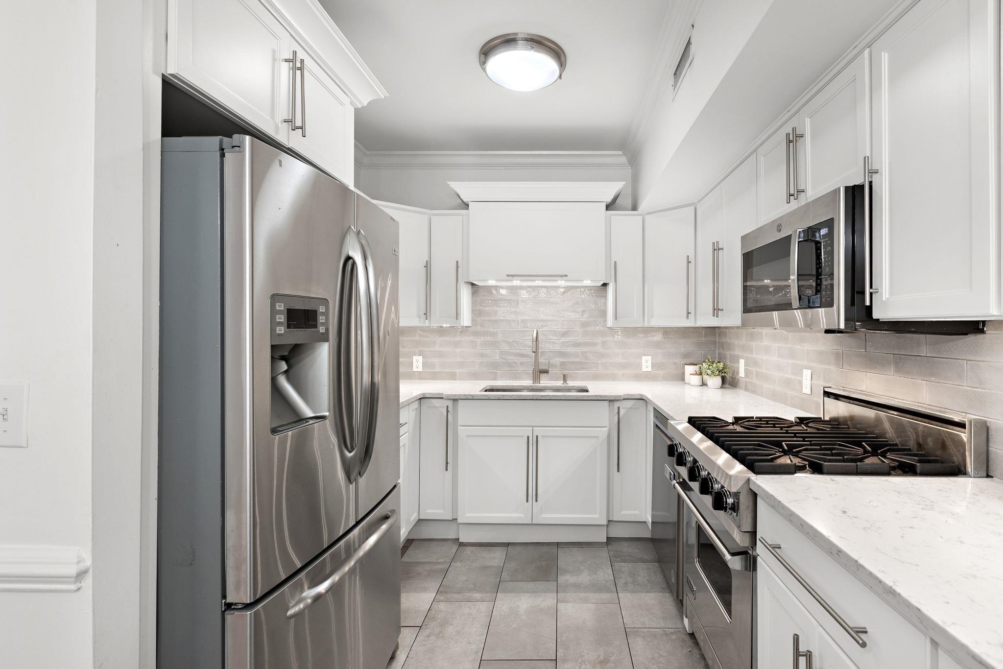 415 MADISON ST Unit: 1