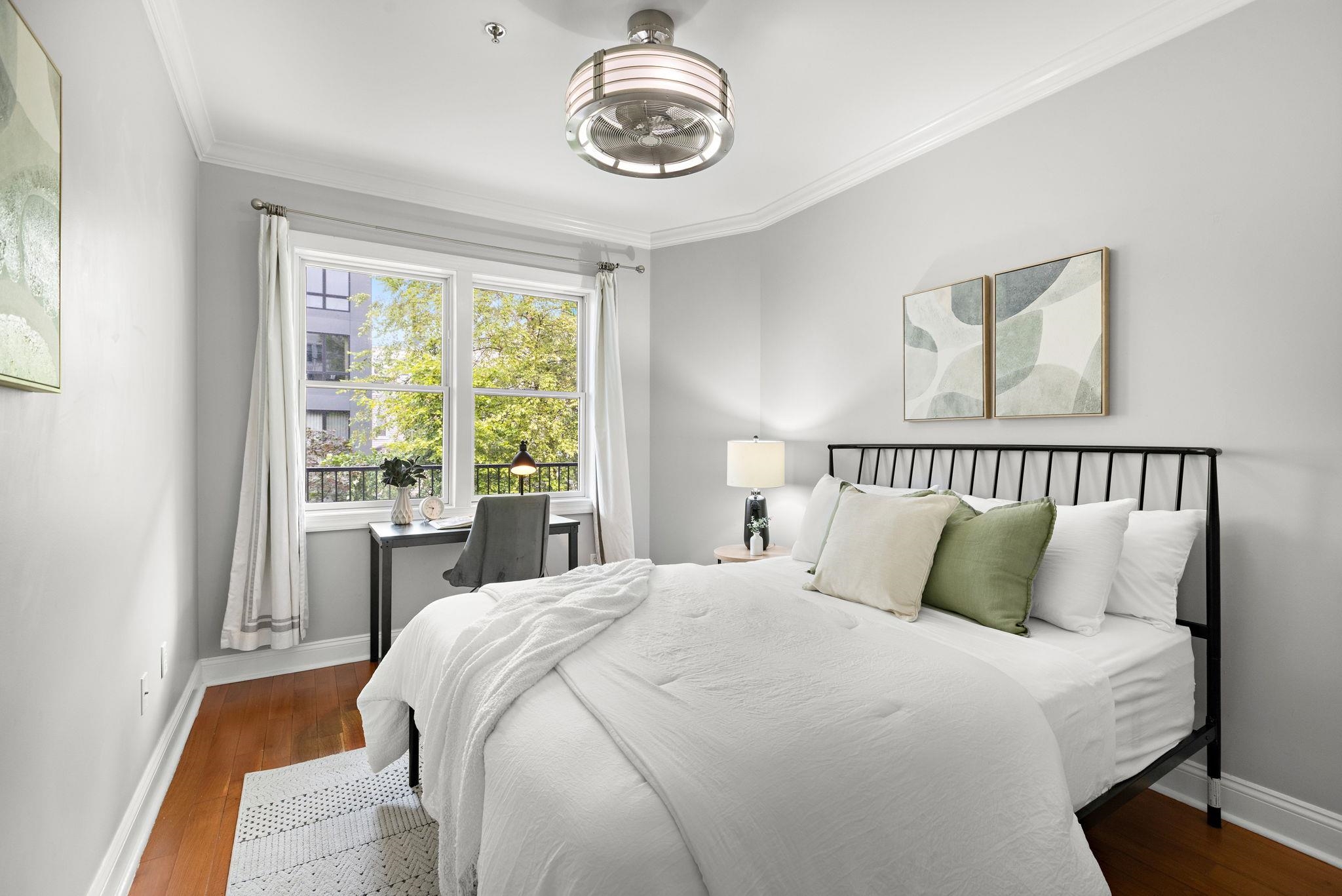 415 MADISON ST Unit: 1