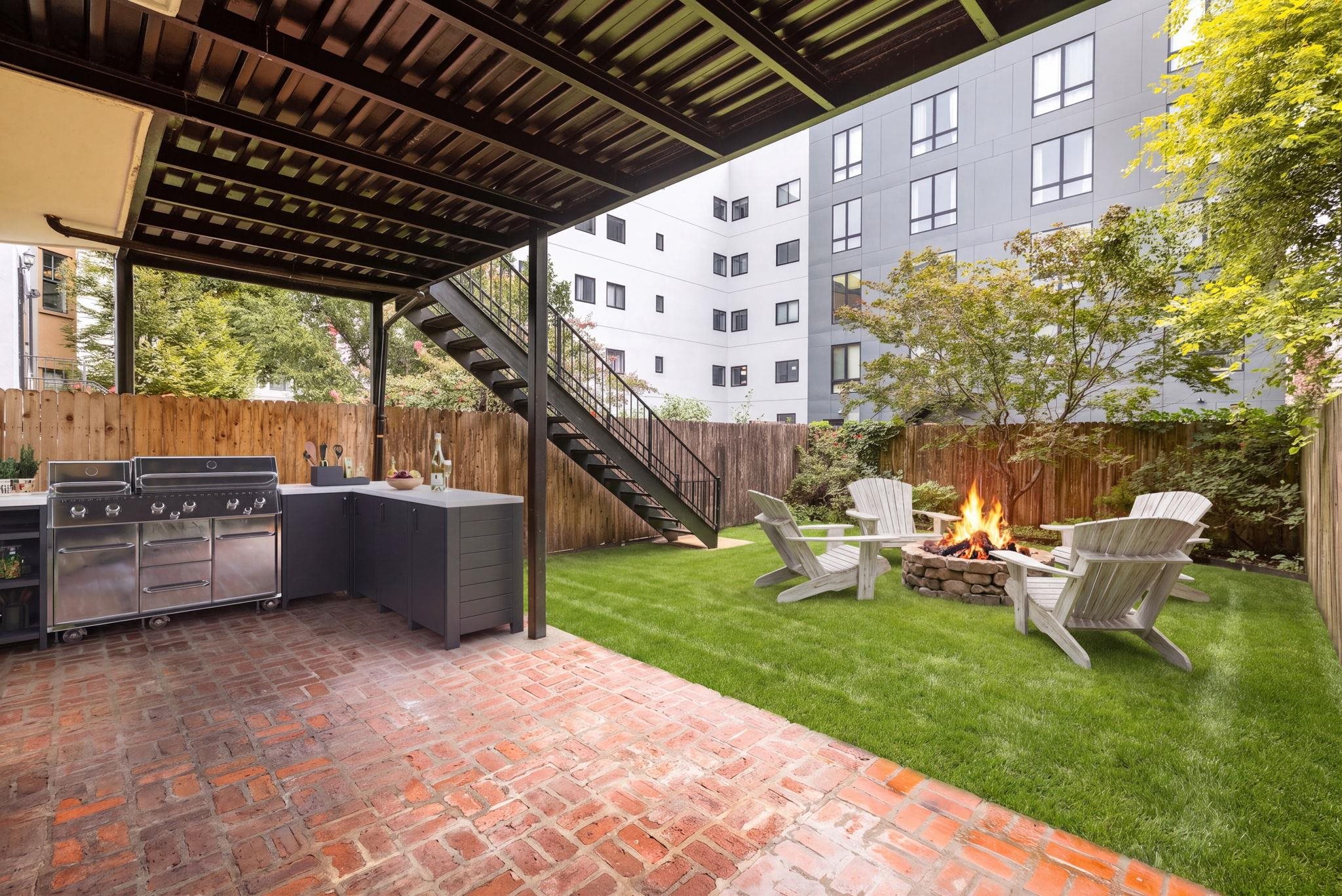 415 MADISON ST Unit: 1
