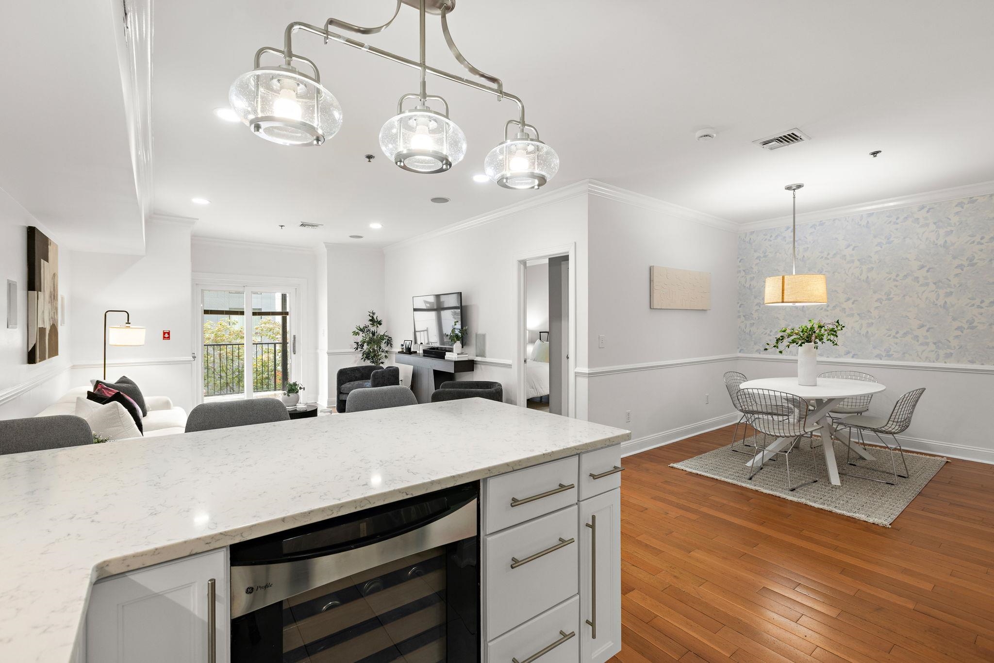 415 MADISON ST Unit: 1