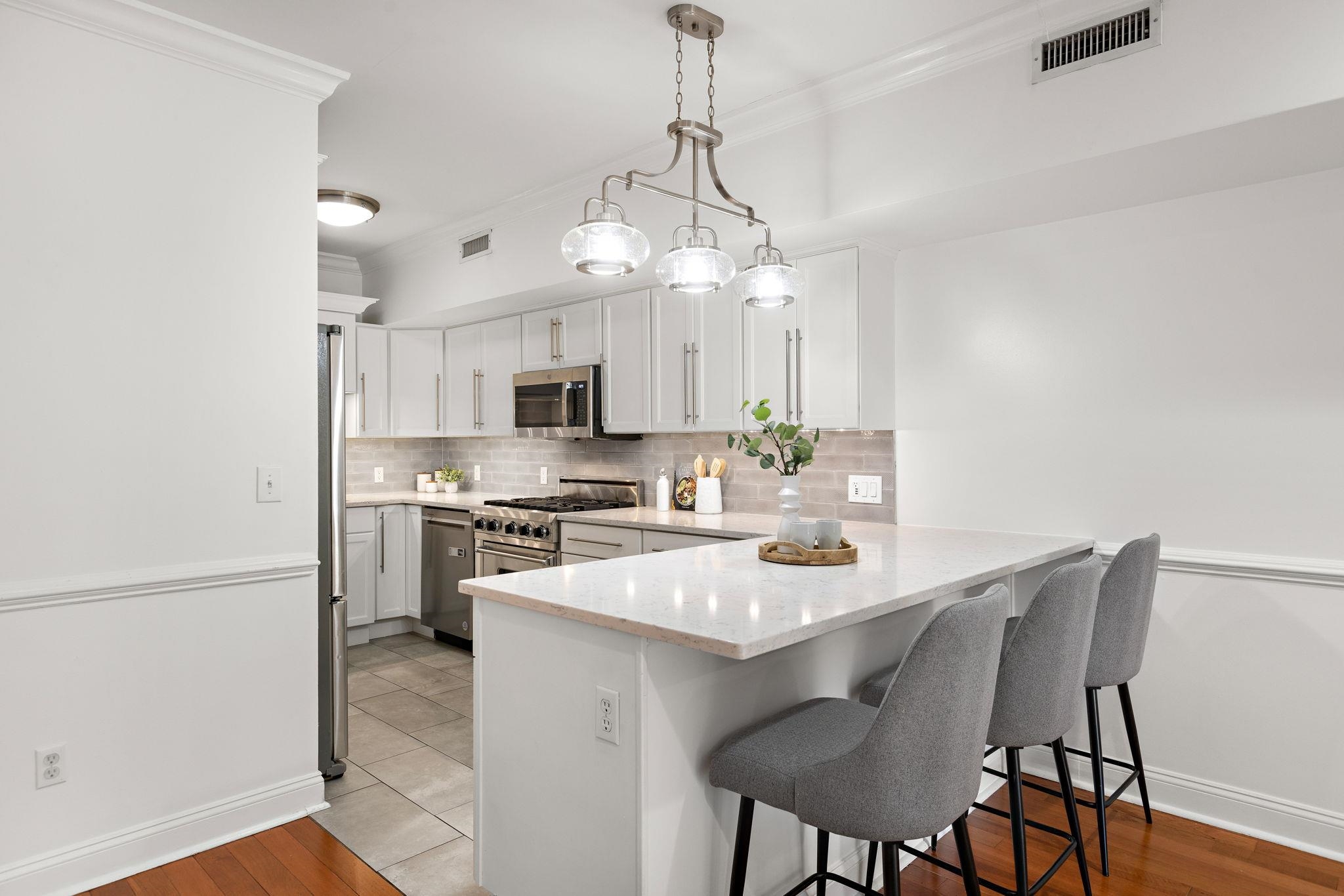 415 MADISON ST Unit: 1