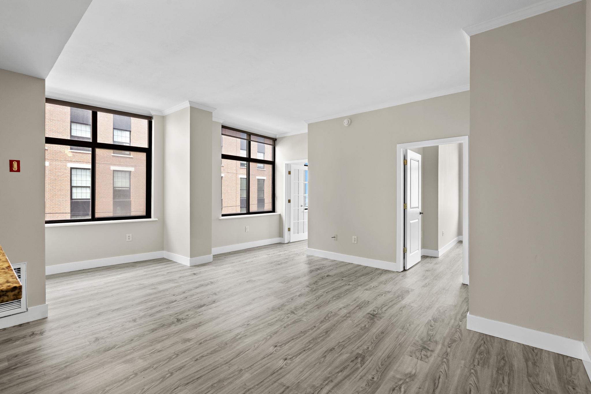 610 NEWARK ST Unit: 4E